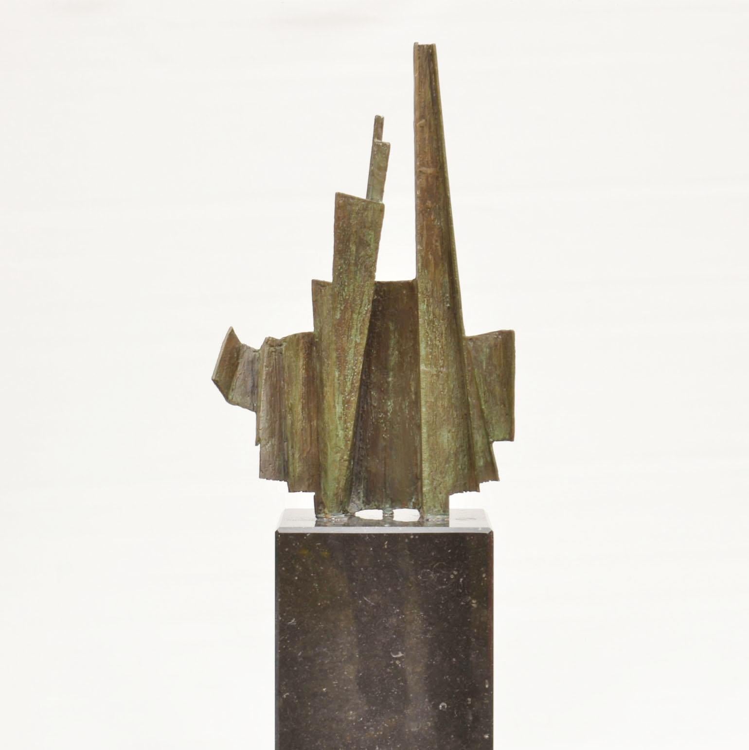 Brutalisme  Sculpture abstraite en bronze sur grand socle en marbre noir Hollandais 1980's  en vente 1