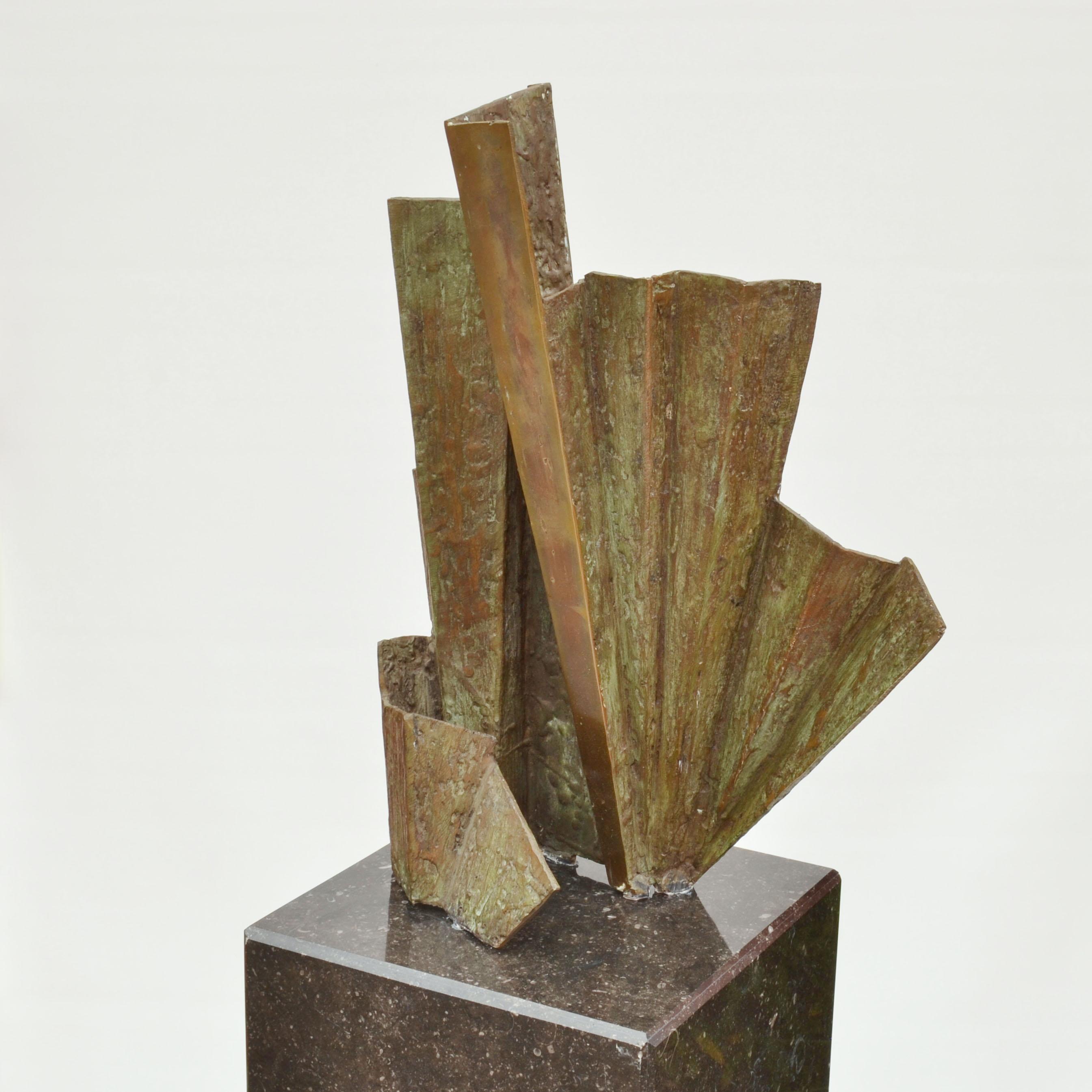 Late 20th Century Abstract Brutalist Concertina Shaped Bronze Sculpture on Black Marble Plinth For Sale