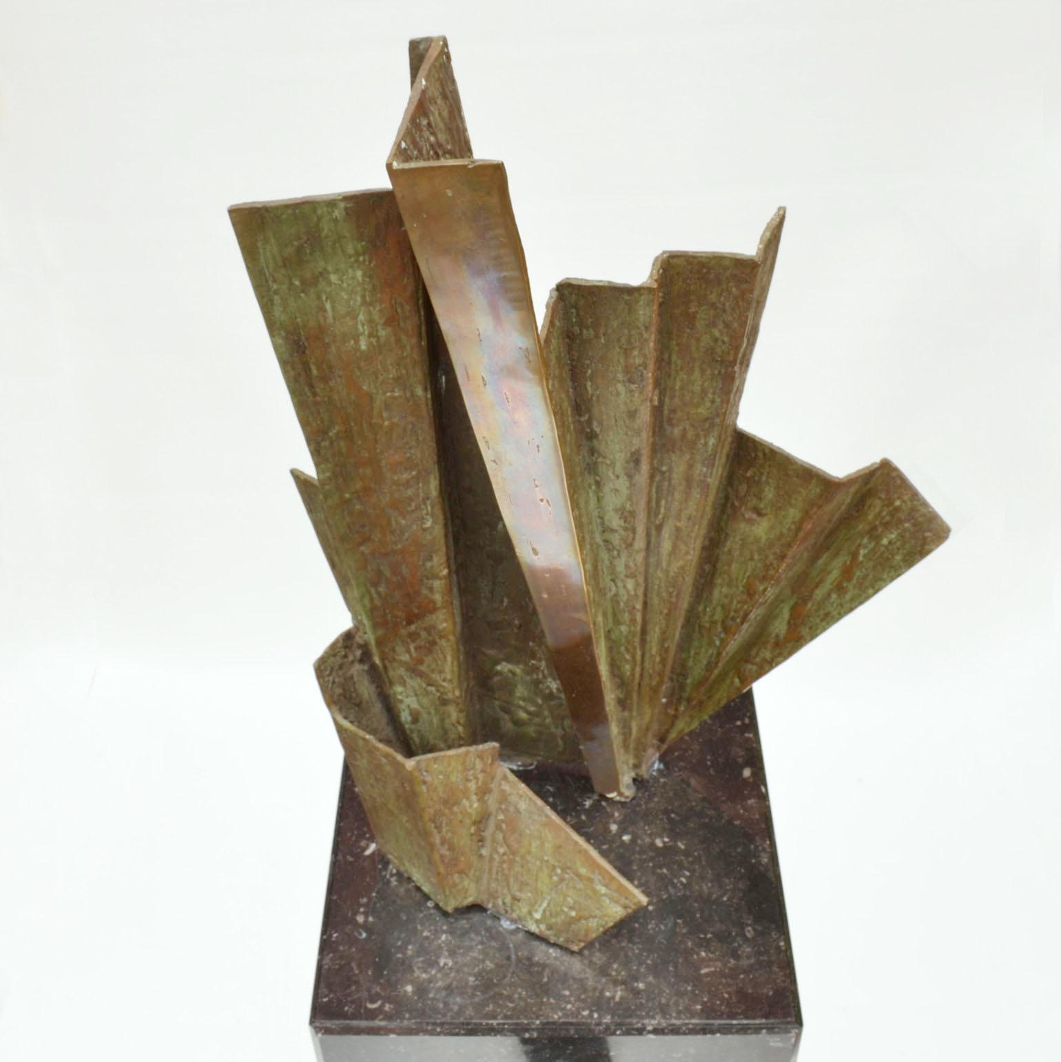 Abstract Brutalist Concertina Shaped Bronze Sculpture on Black Marble Plinth For Sale 2