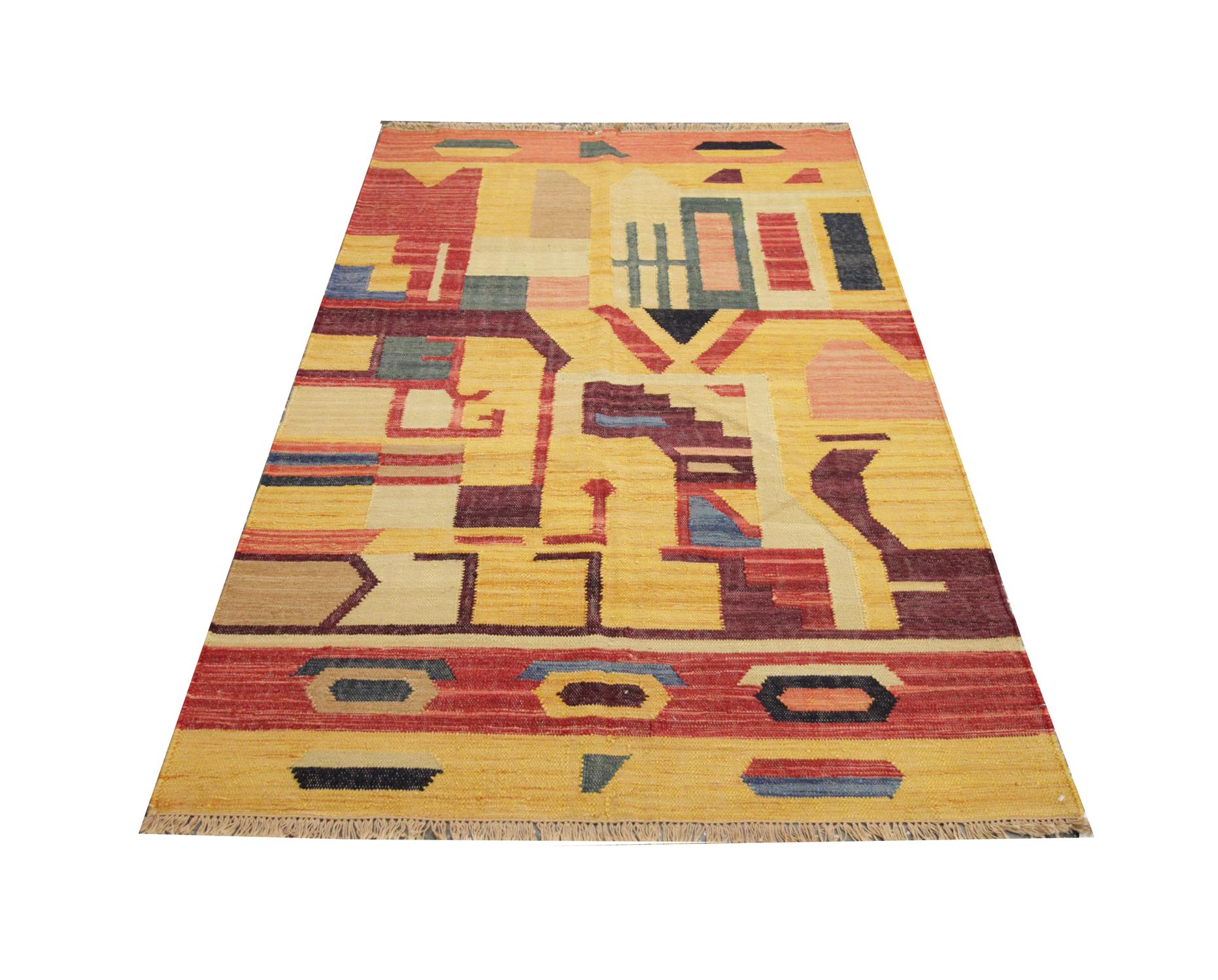 Mid-Century Modern Abstract Carpet Modern Geometric Kilim Rug Wool Kilim Area Rug 127 x 180cm For Sale