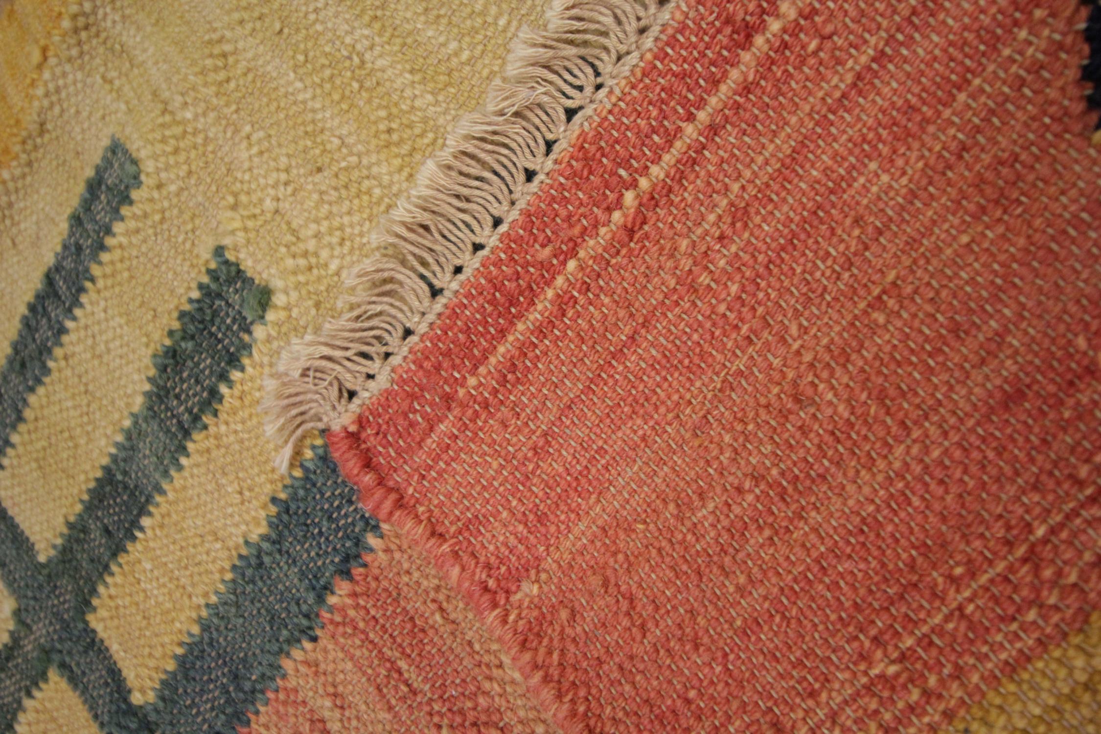 Hand-Knotted Abstract Carpet Modern Geometric Kilim Rug Wool Kilim Area Rug 127 x 180cm For Sale