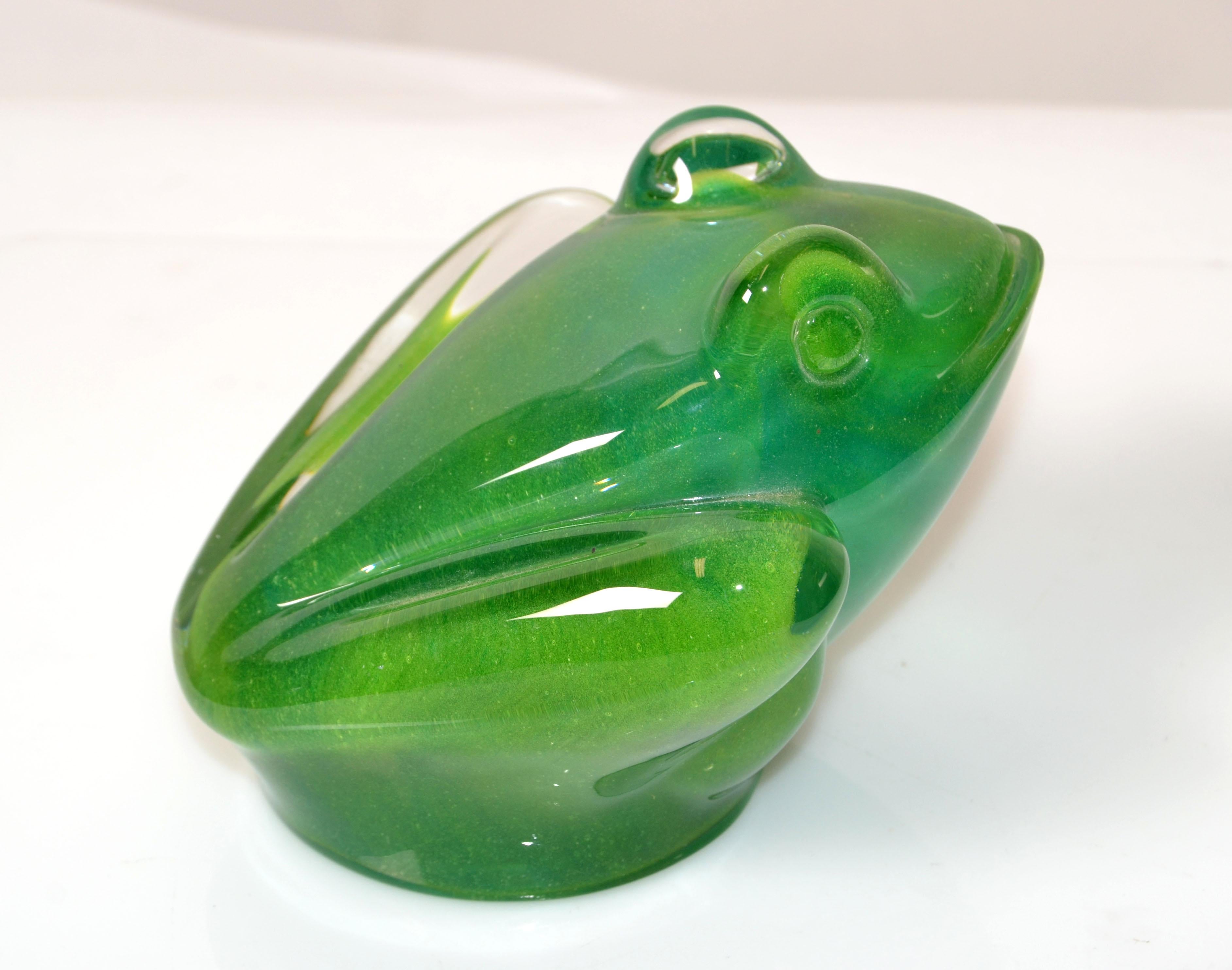 Green & Cased Clear abstract Murano glass Frog made in Italy, Mid-Century Modern.
Made with the Massello Technique, developed by Flavio Poli in the 1920s, using one solid block of glass.
Produced in Murano. 
 