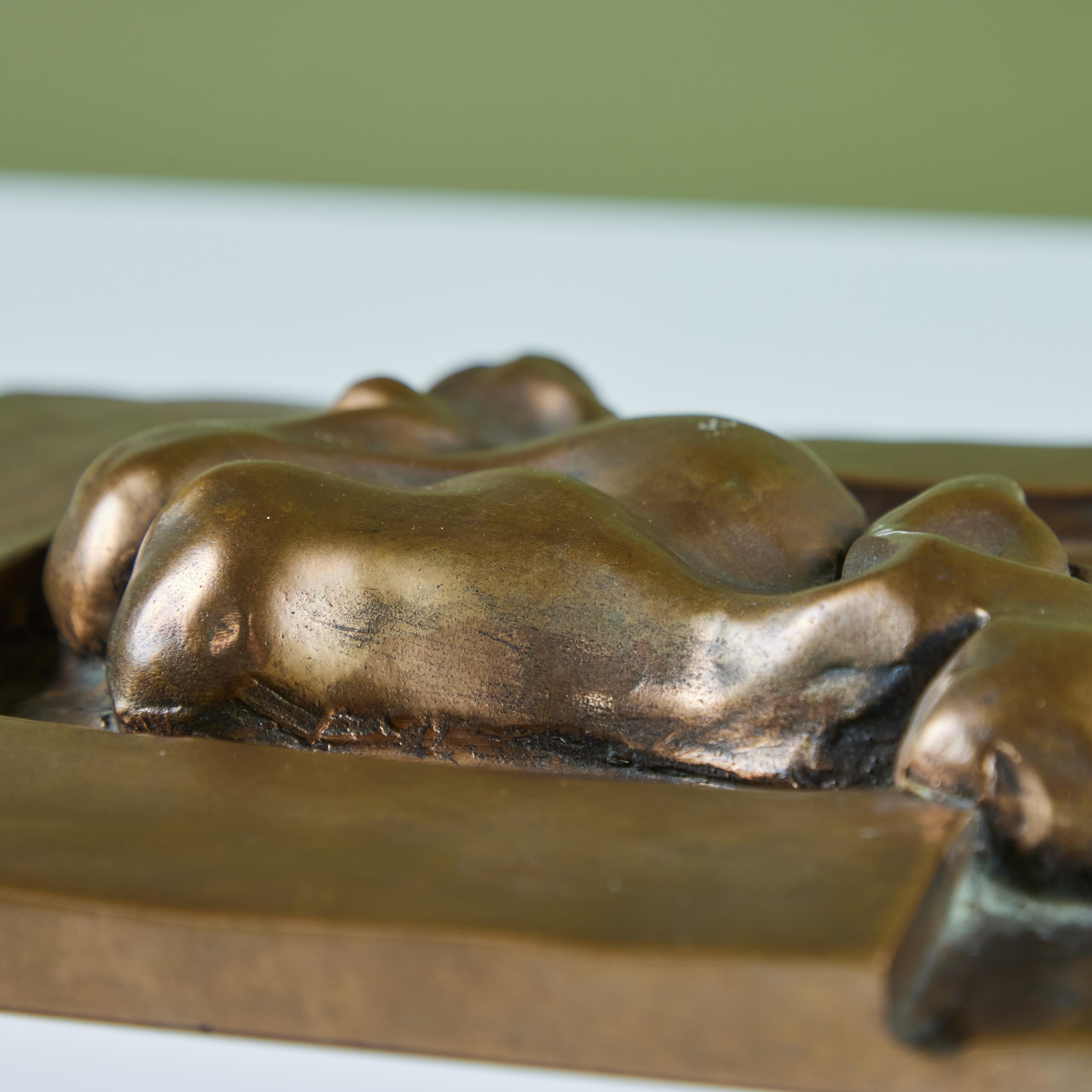 20ième siècle Plaque décorative abstraite en bronze coulé en vente