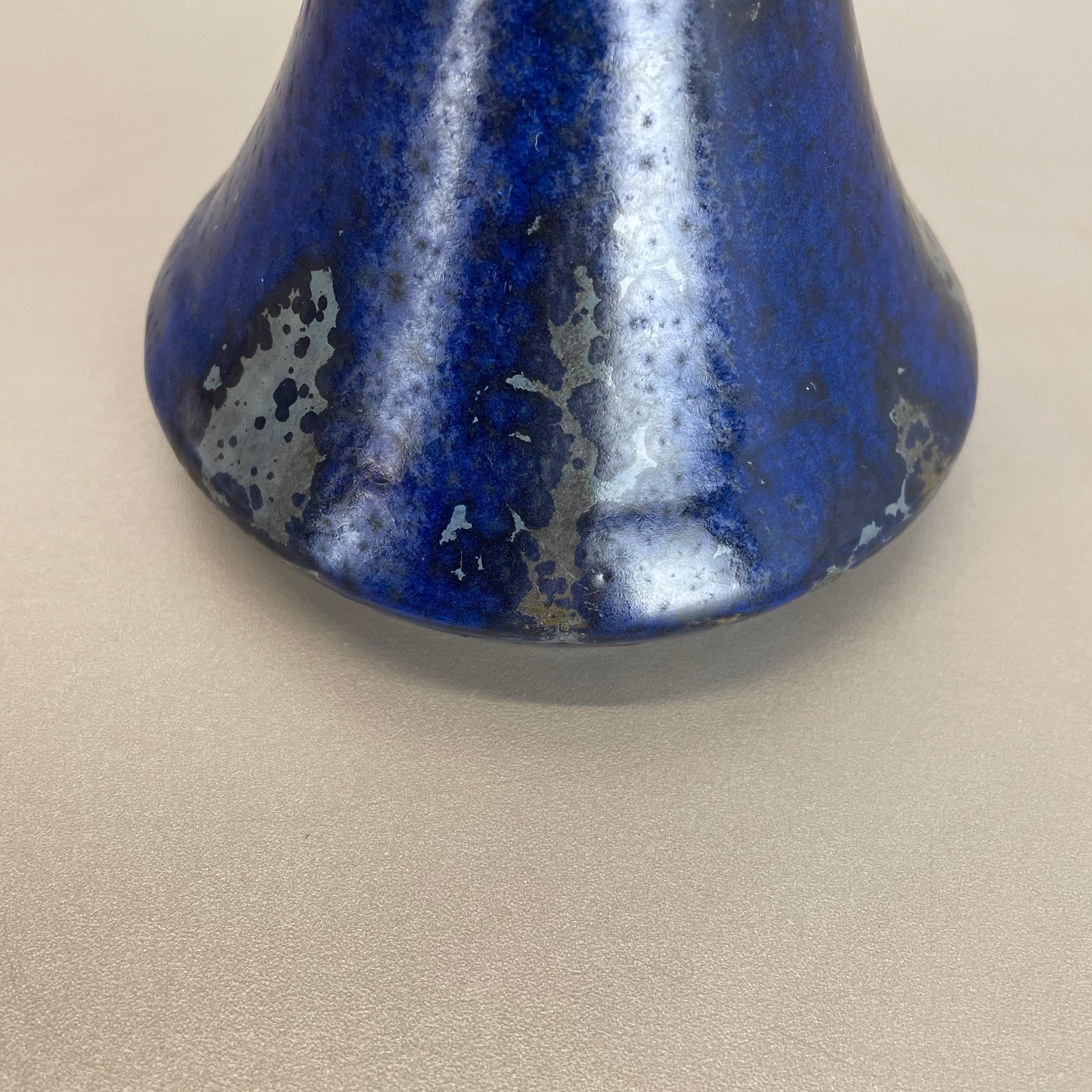 Vaso astratto in ceramica Studio Pottery di Gerhard Liebenthron, Germania, anni '1960 in vendita 3