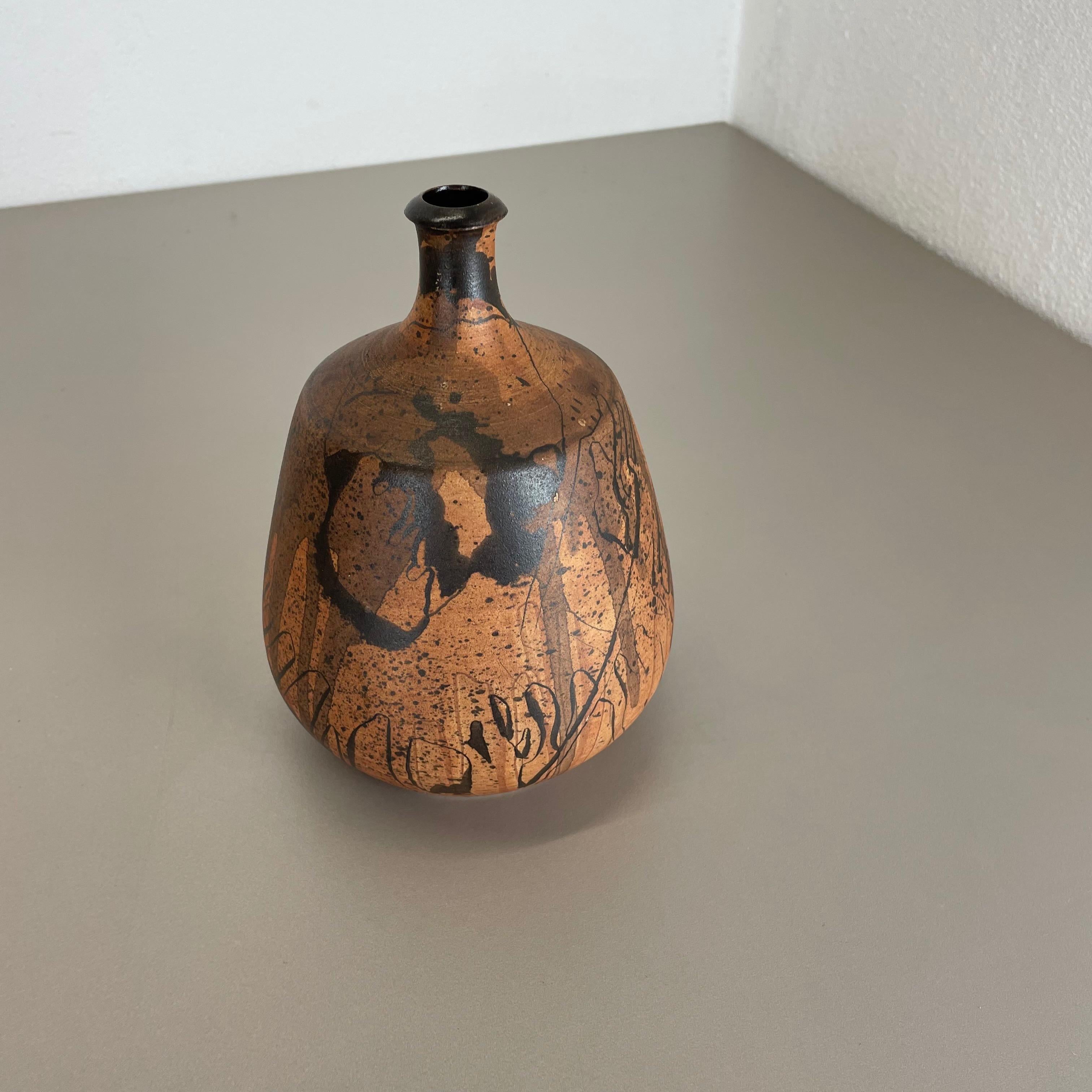 Abstract Ceramic Studio Pottery Vase by Gerhard Liebenthron, Germany, 1980s In Good Condition In Kirchlengern, DE