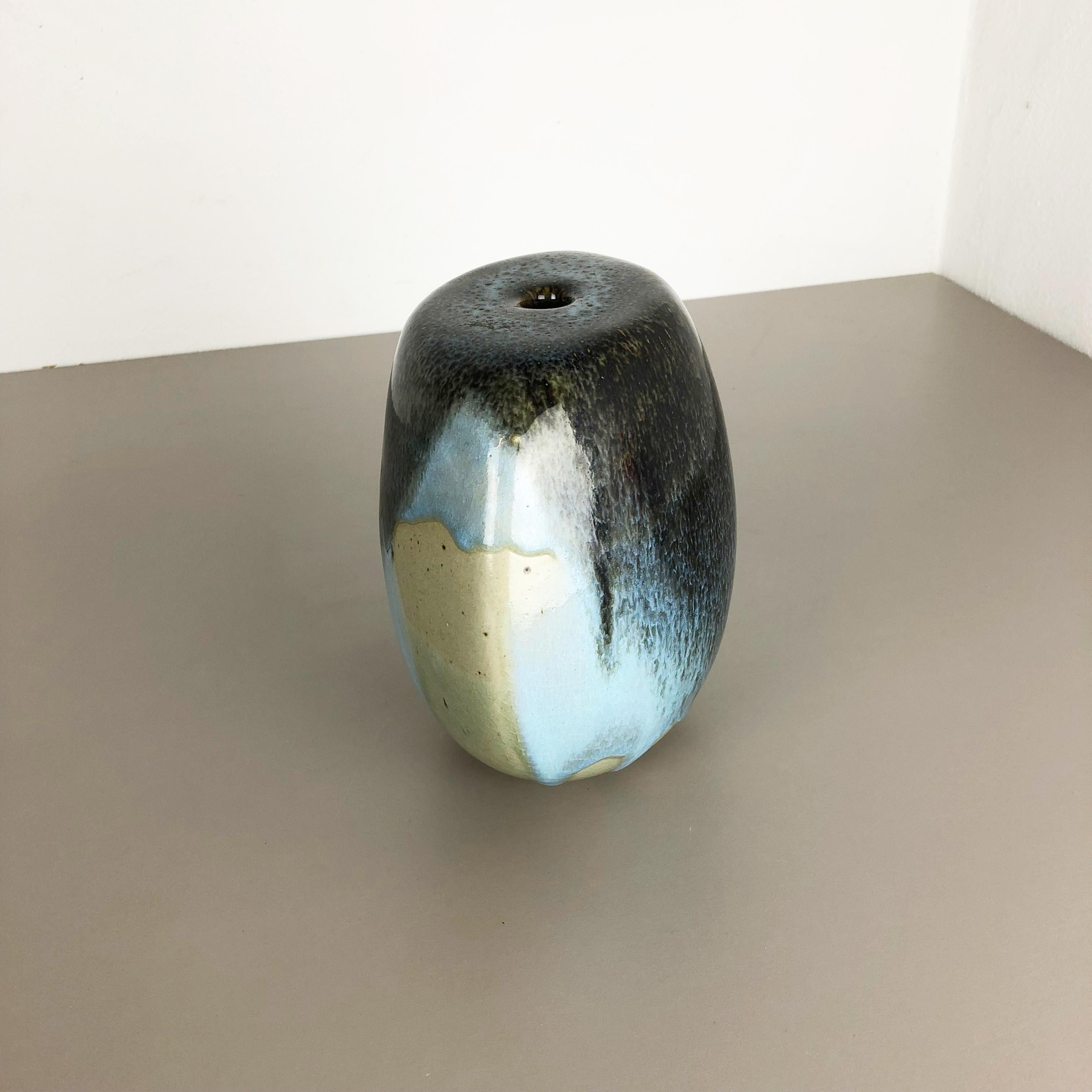 Abstract Ceramic Studio Stoneware Vase by Gotlind Weigel, Germany, 1960s In Good Condition For Sale In Kirchlengern, DE
