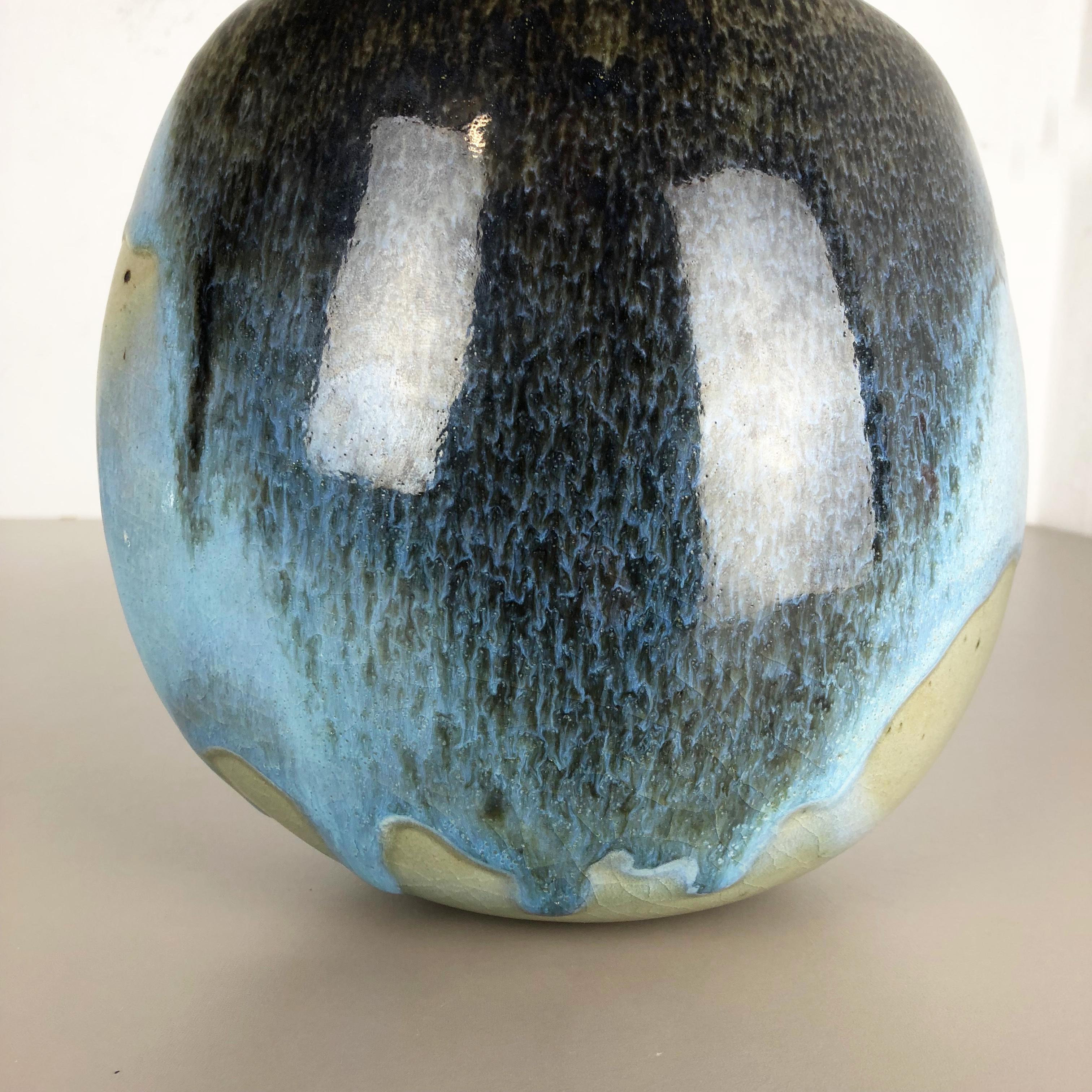 Abstract Ceramic Studio Stoneware Vase by Gotlind Weigel, Germany, 1960s For Sale 4