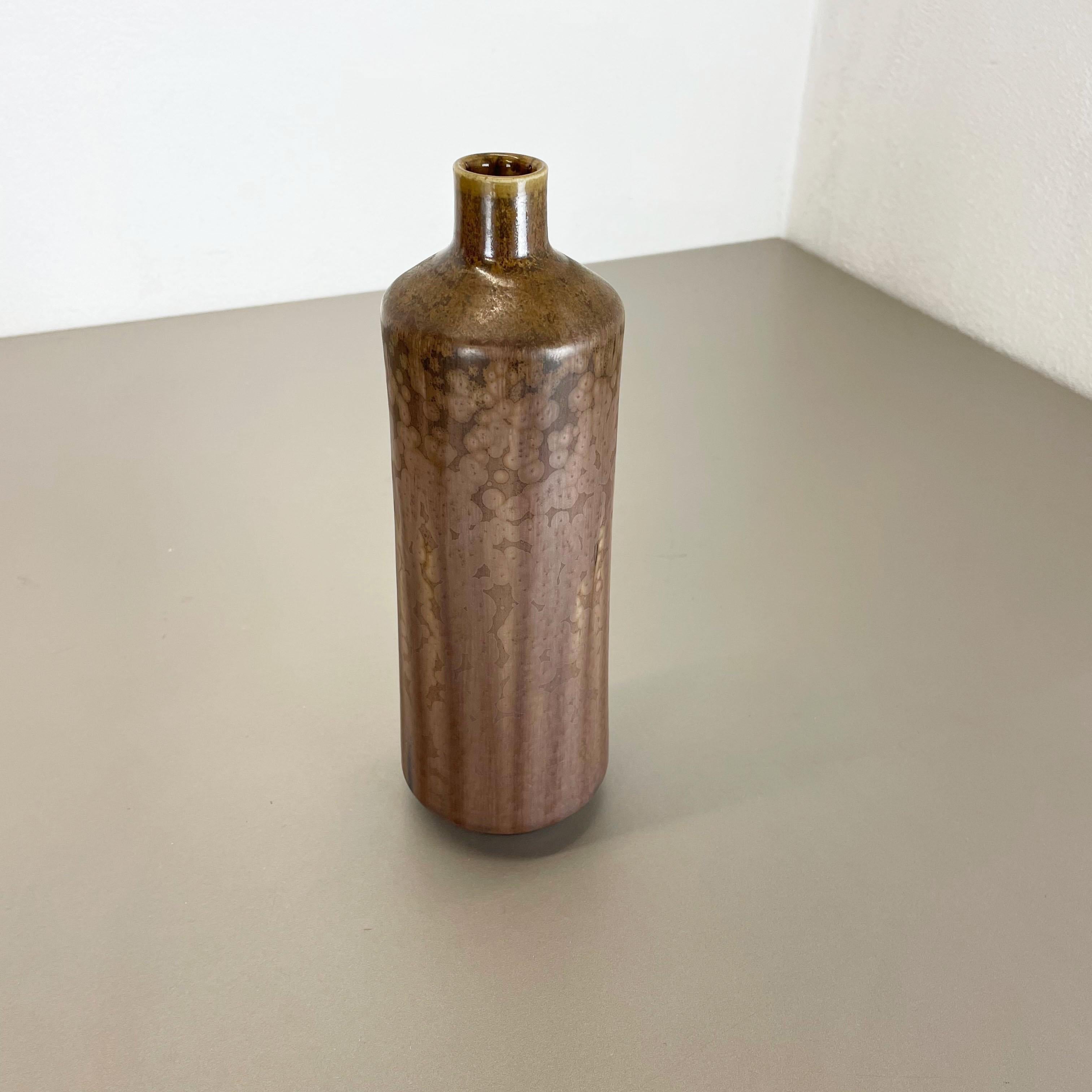 Abstrakte Studio-Vase aus Keramik von Wendelin Stahl, Deutschland, 1970er Jahre (Moderne der Mitte des Jahrhunderts) im Angebot