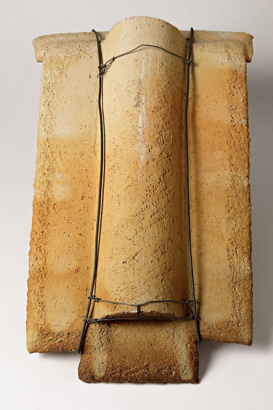 Panel mural de cerámica abstracta de la artista francesa Jacqueline Paul Dauphin, hacia 1980 en Bueno Estado en Neuilly-en- sancerre, FR