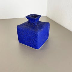 Abstrakte, farbenfrohe Keramikvase mit blauem Würfel von Silberdistel, W. Deutschland, 1950er Jahre