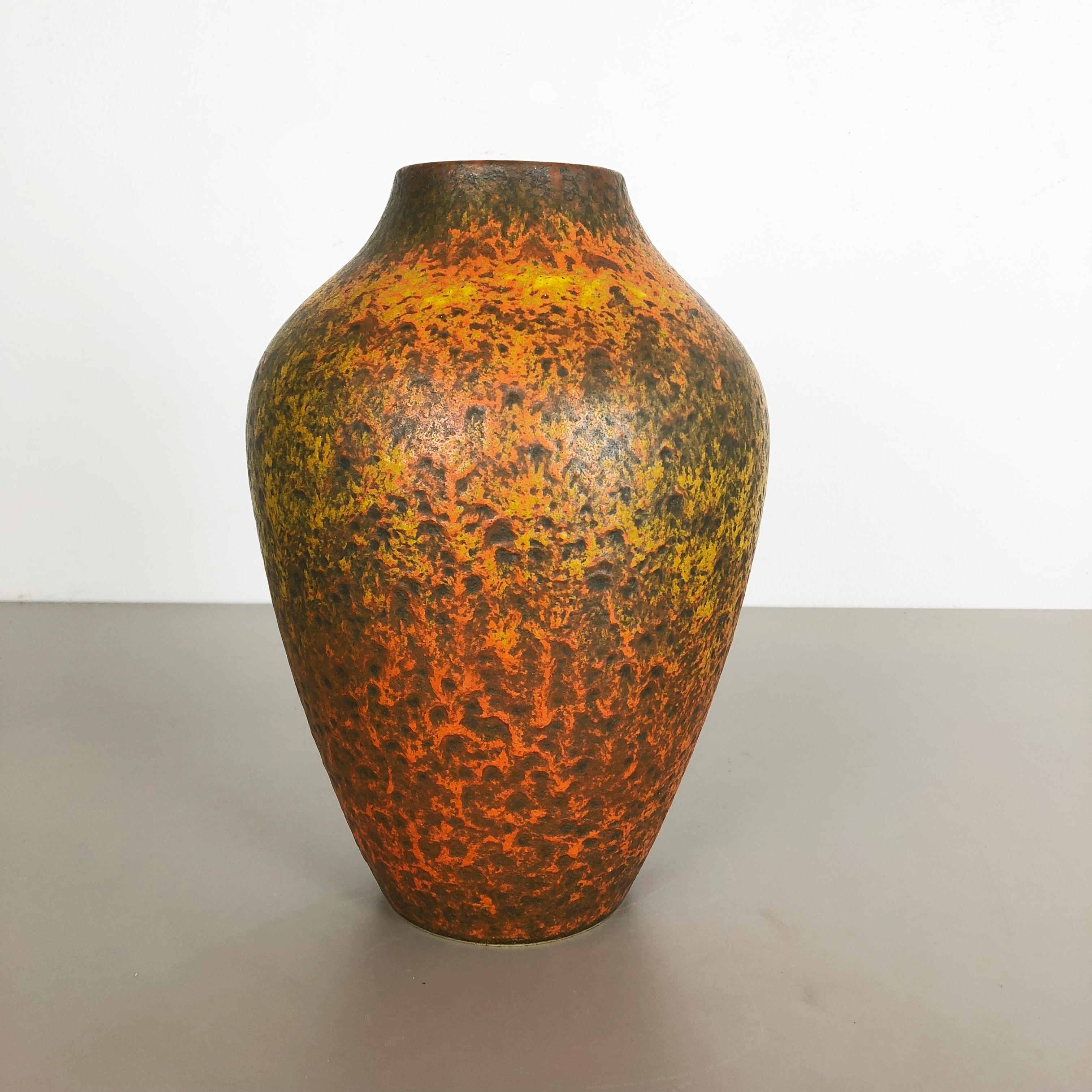 Mid-Century Modern Vase de sol en poterie abstraite colorée fabriqué par Silberdistel, W. Allemagne, années 1950 en vente