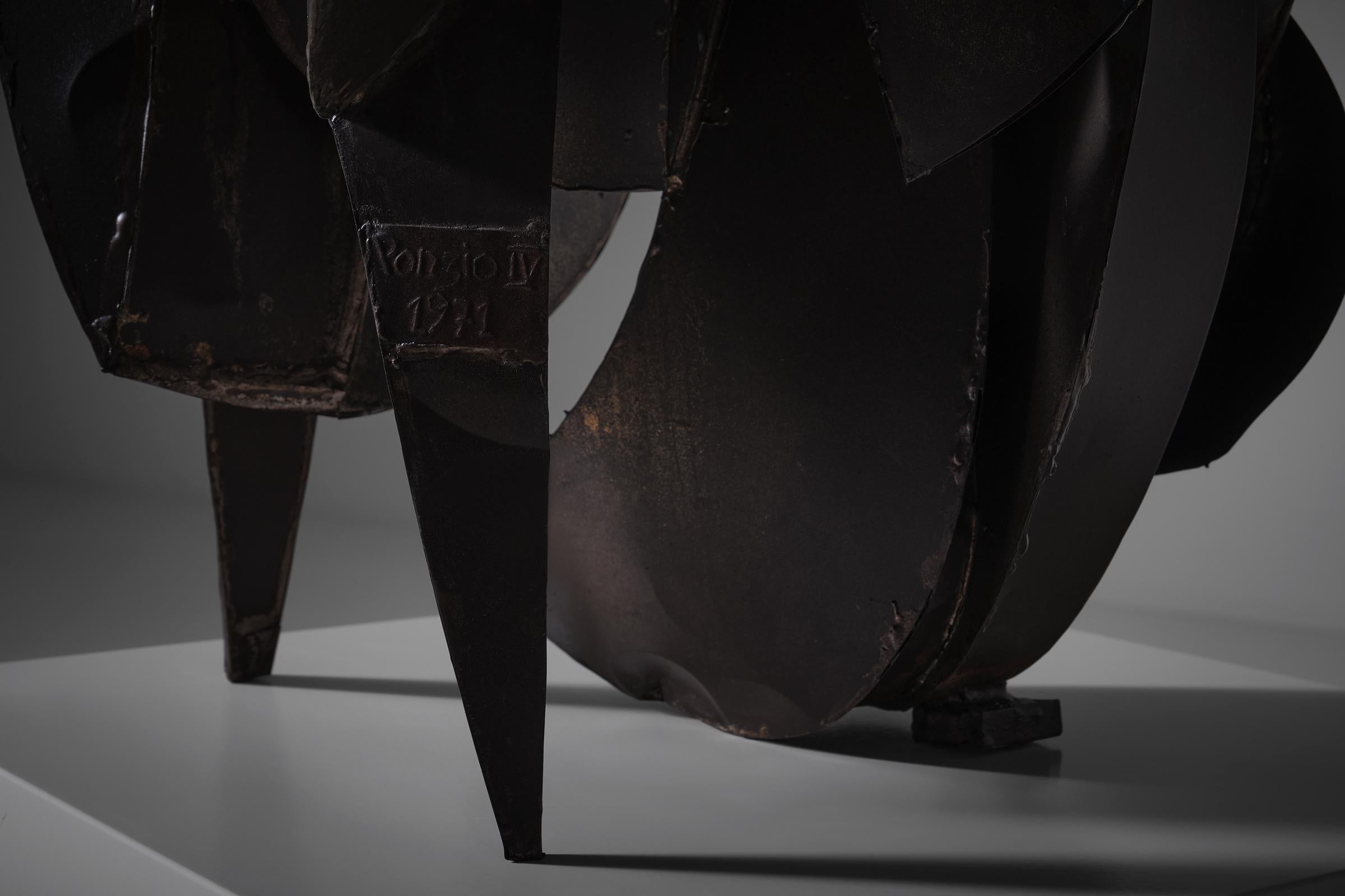 Abstract constructivist sculpture in metal by Sergio Ponzio IV, Italy 1971 For Sale 6