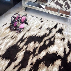 Abstract Contemporary Area Rug in Beige Brown, Handmade of Wool Silk, "Roar"