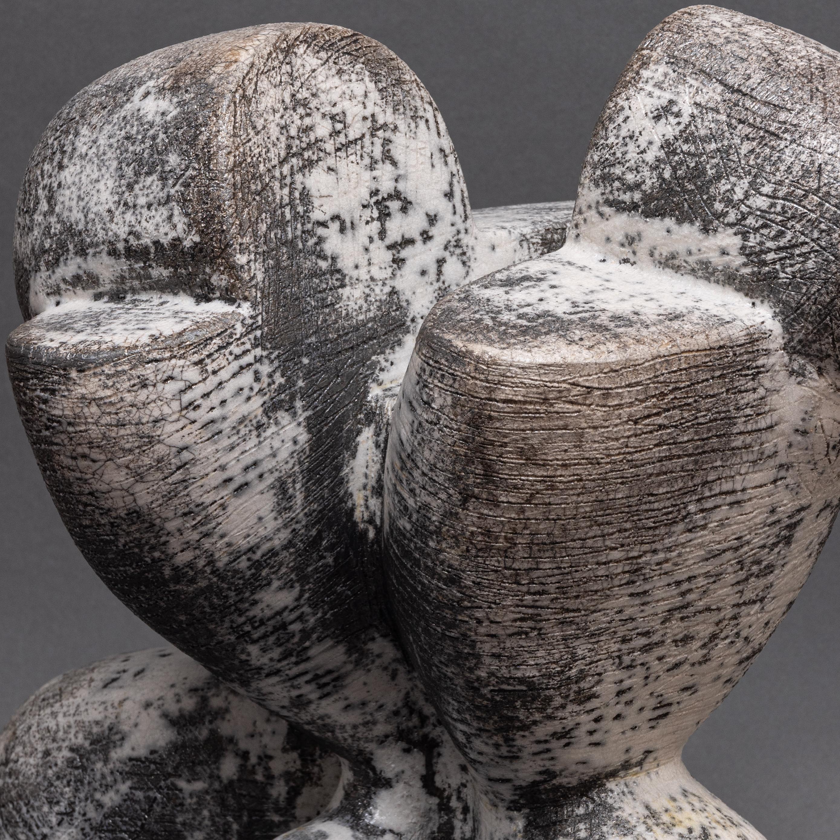 Abstract, Contemporary ceramic sculpture by Bo Arenander, Raku fired, In-stock Neuf - En vente à Stockholm, SE
