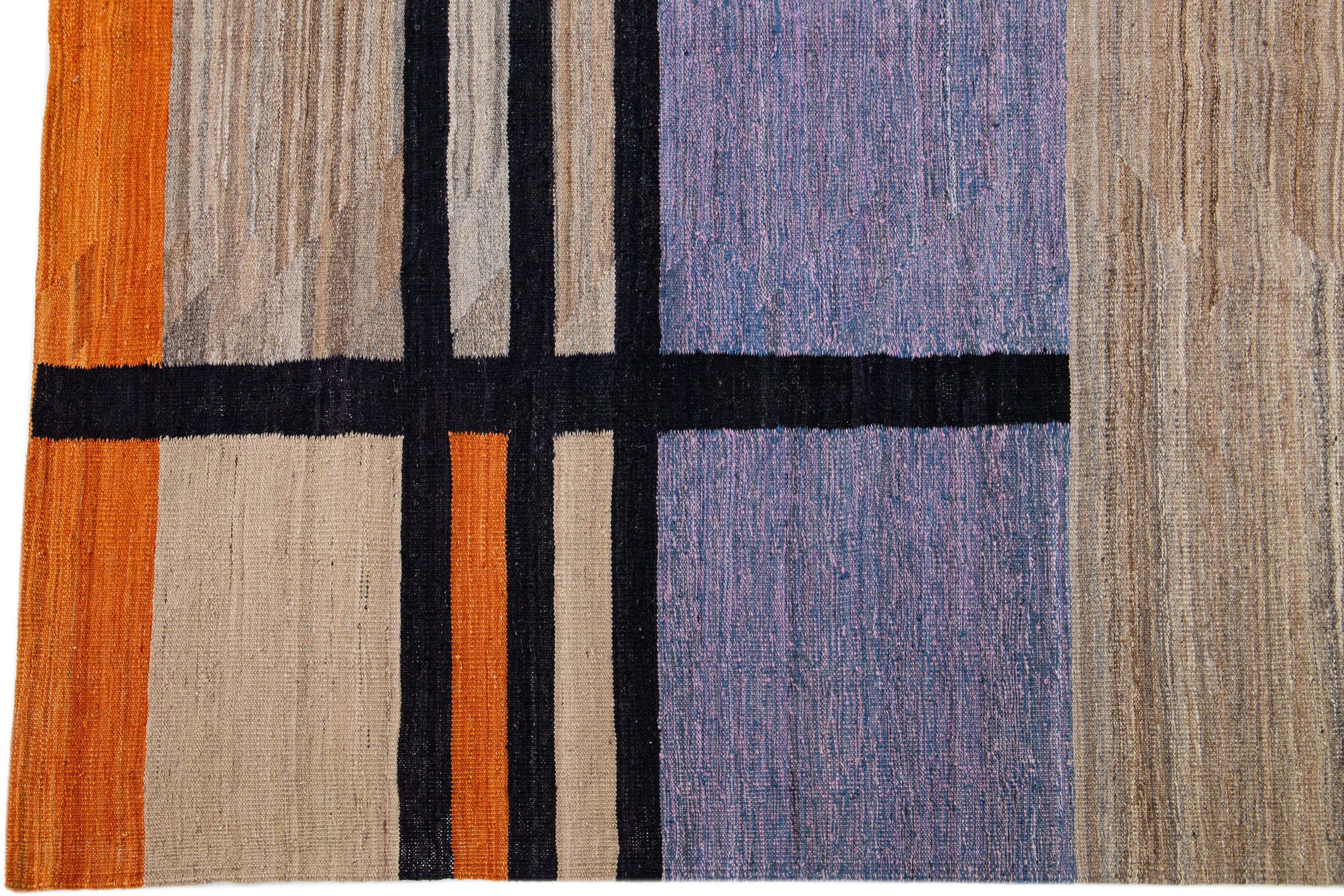 Abstract Contemporary Kilim Wool Rug with Multicolor Field  In New Condition For Sale In Norwalk, CT