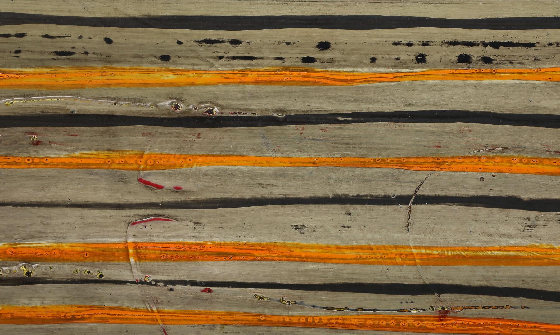 Large peinture abstraite contemporaine de Ken Edwards (américain, 20e siècle), rayures noires et orange vif sur fond gris, texturées par des bulles de peinture organiques. Sans titre, acrylique sur panneau, non signé. Il est écrit au dos 