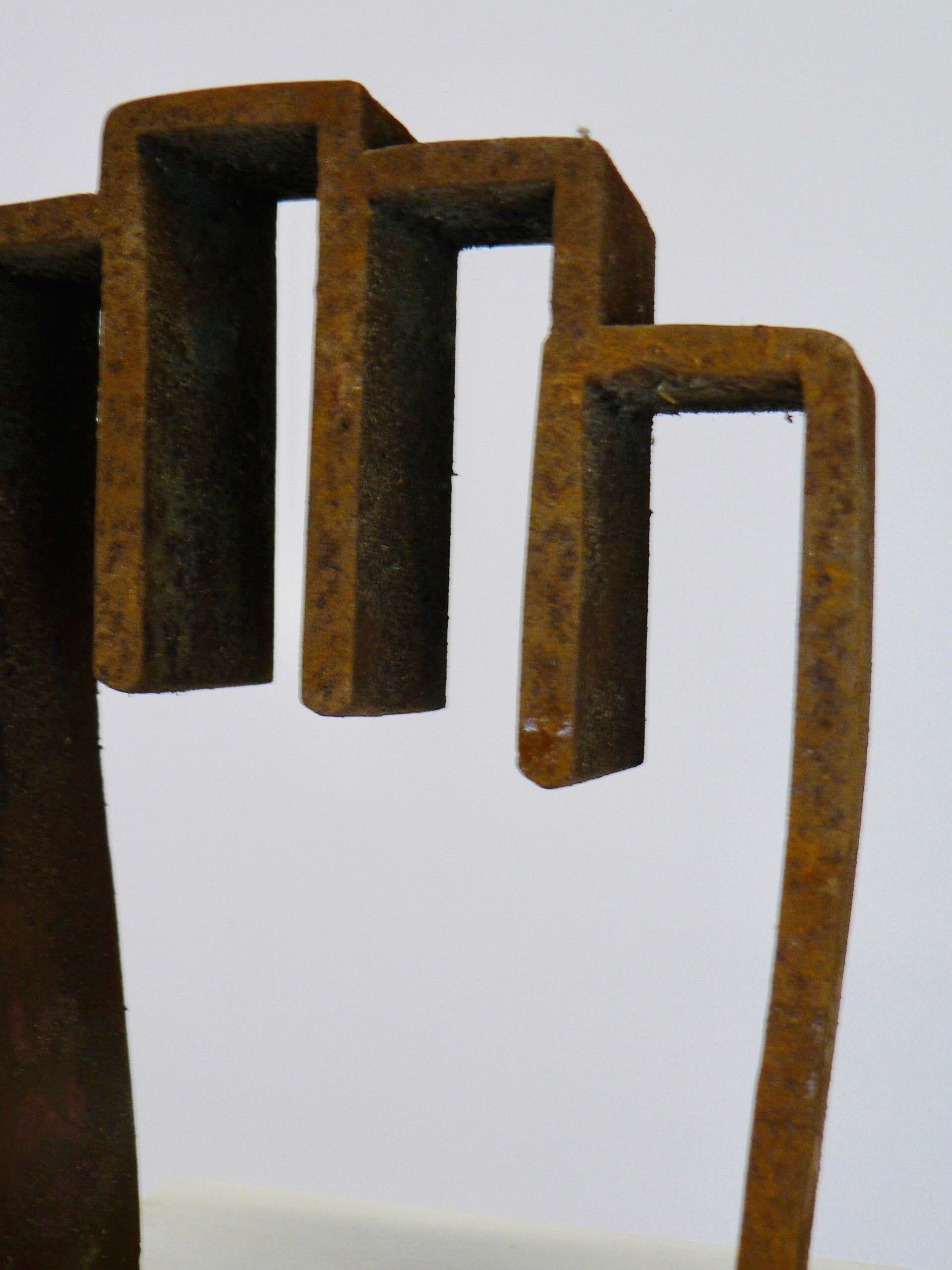 Abstract corten steel sculpture - 1970s - France. In Fair Condition For Sale In SOTTEVILLE-LÈS-ROUEN, FR