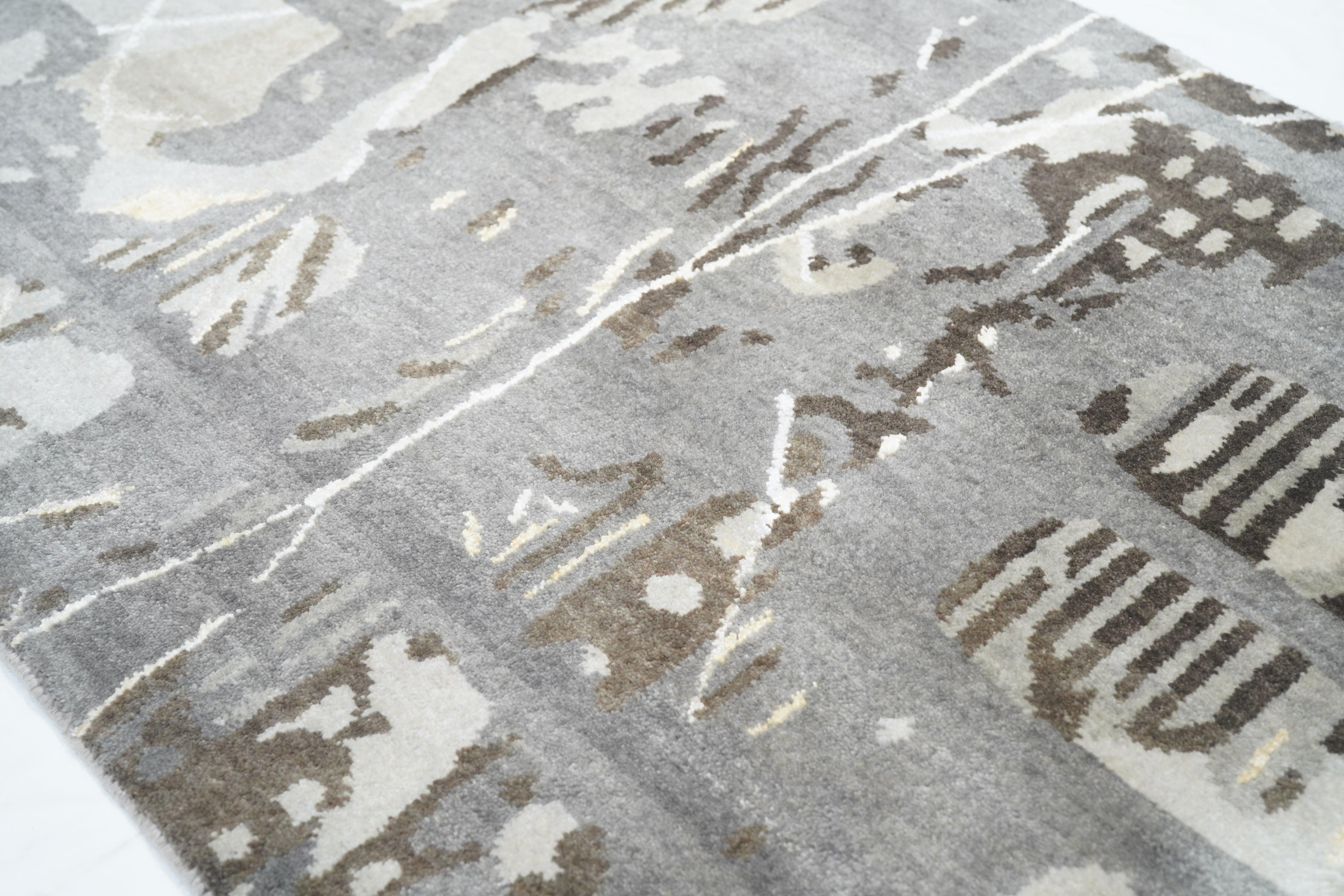 Chinese Abstract Design Runner 2'6'' x 10'1'' For Sale