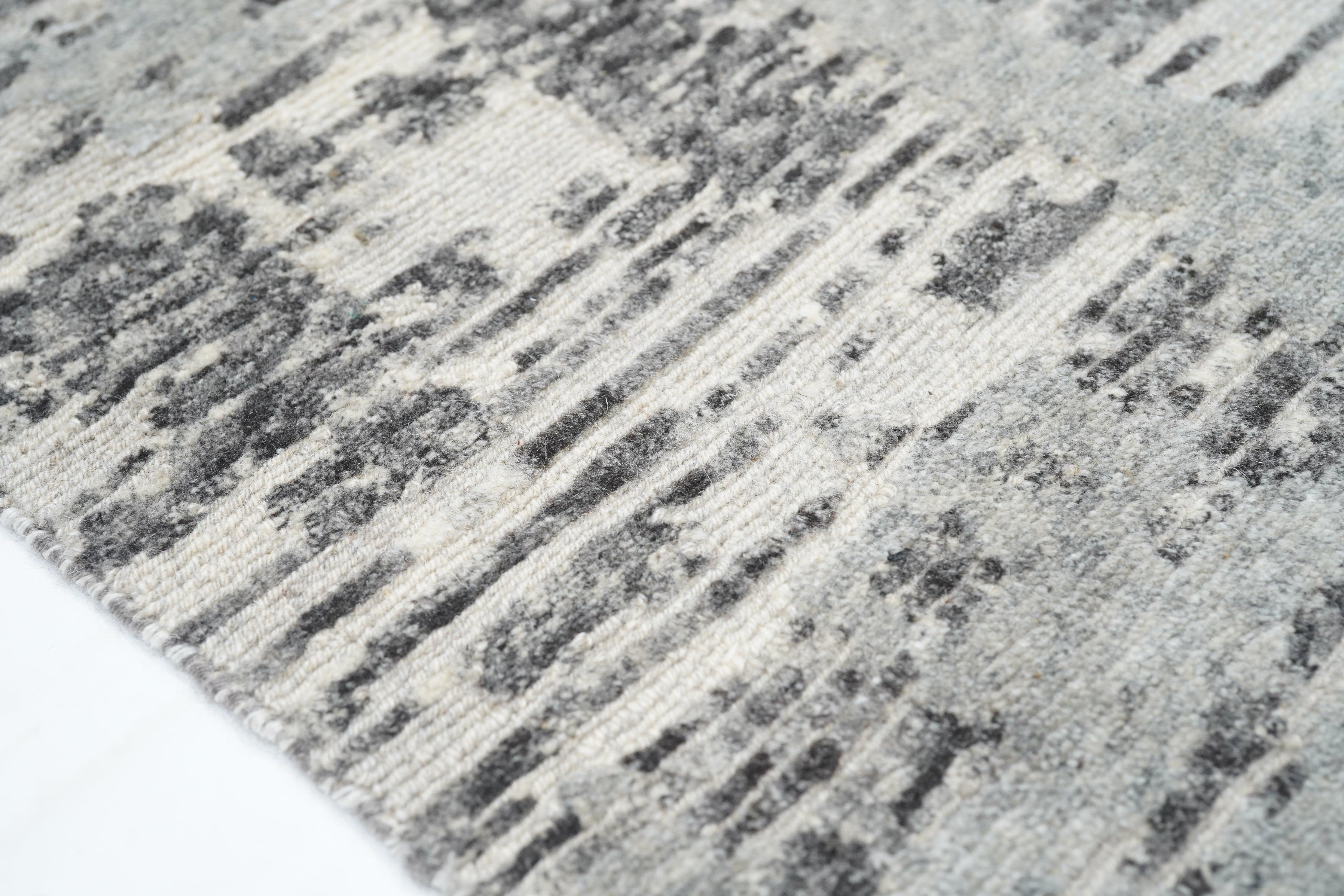 Wool Abstract Design Runner 2'6'' x 8'1'' For Sale