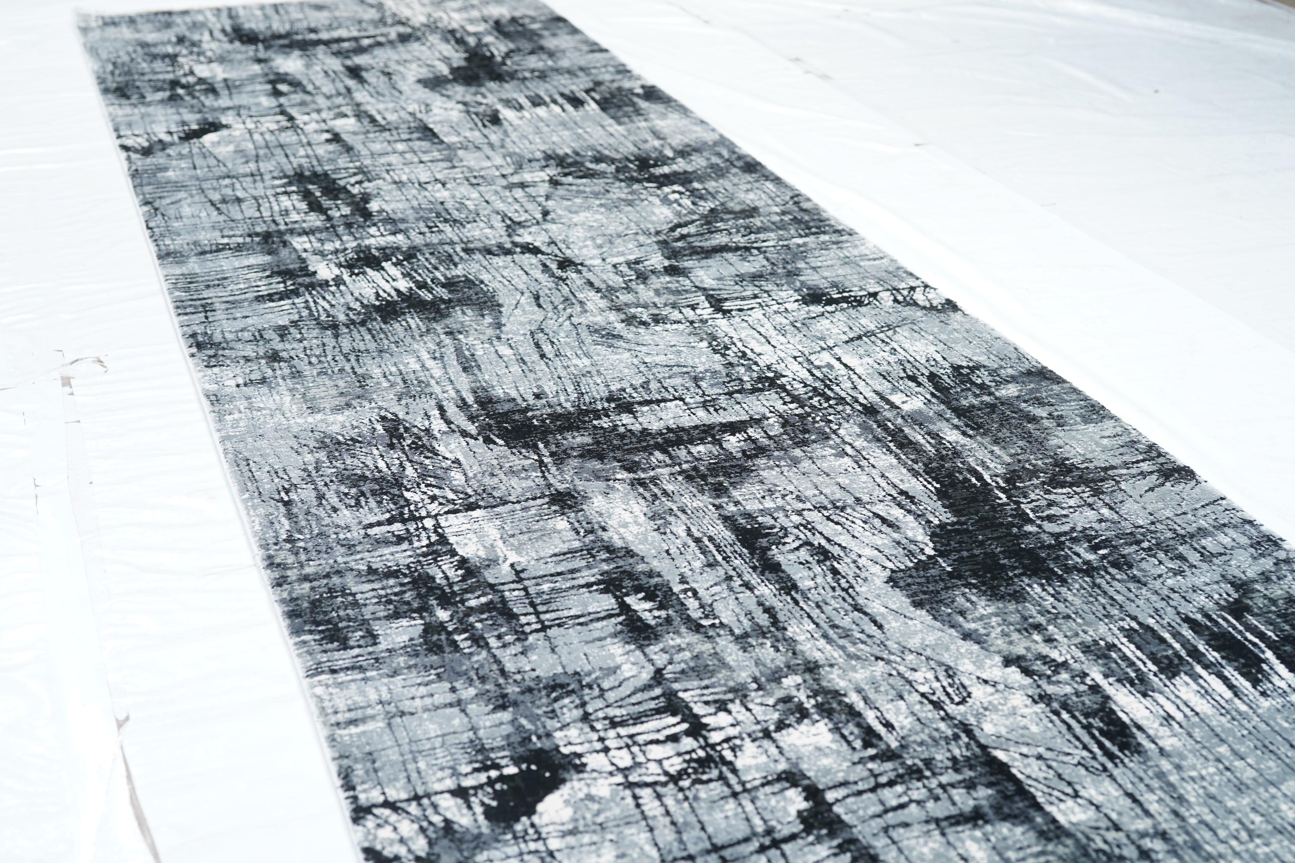 Chinese Abstract Design Runner 2'7'' x 9'10'' For Sale
