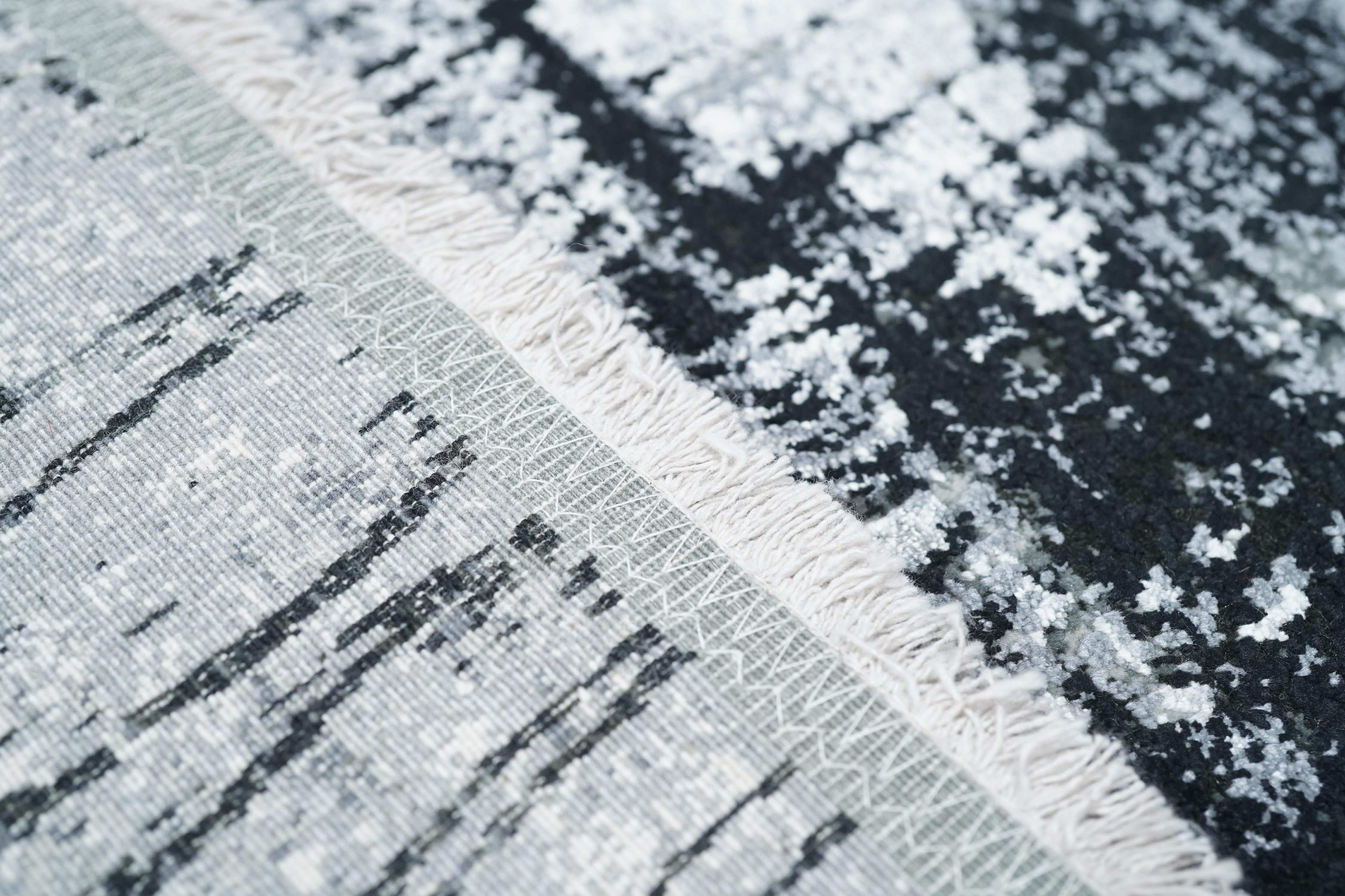 Silk Abstract Design Runner 2'7'' x 9'10'' For Sale