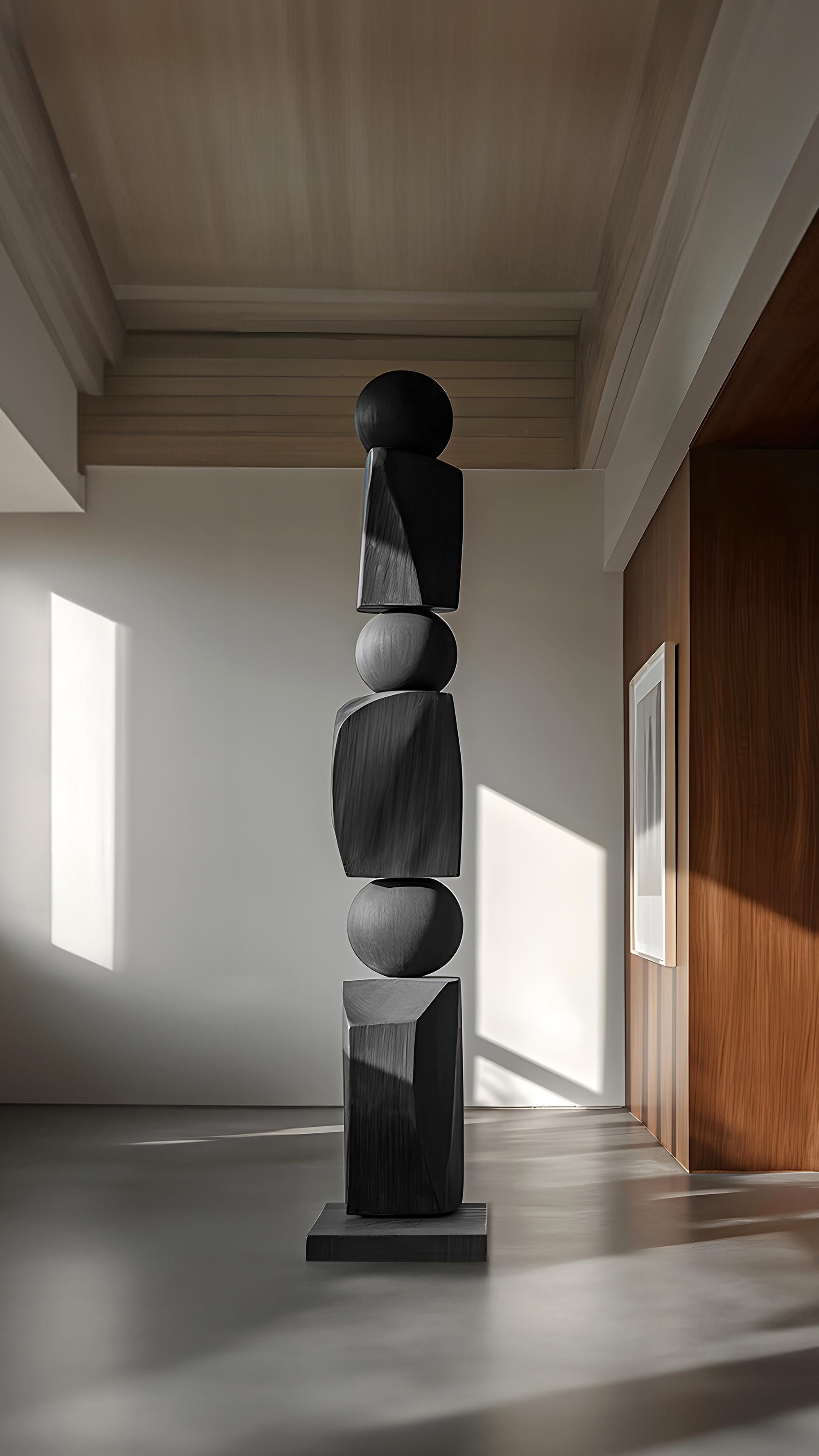 Abstrakte Eleganz, dunkles, elegantes schwarzes Massivholz von Escalona, Still Stand No98 (Hartholz) im Angebot
