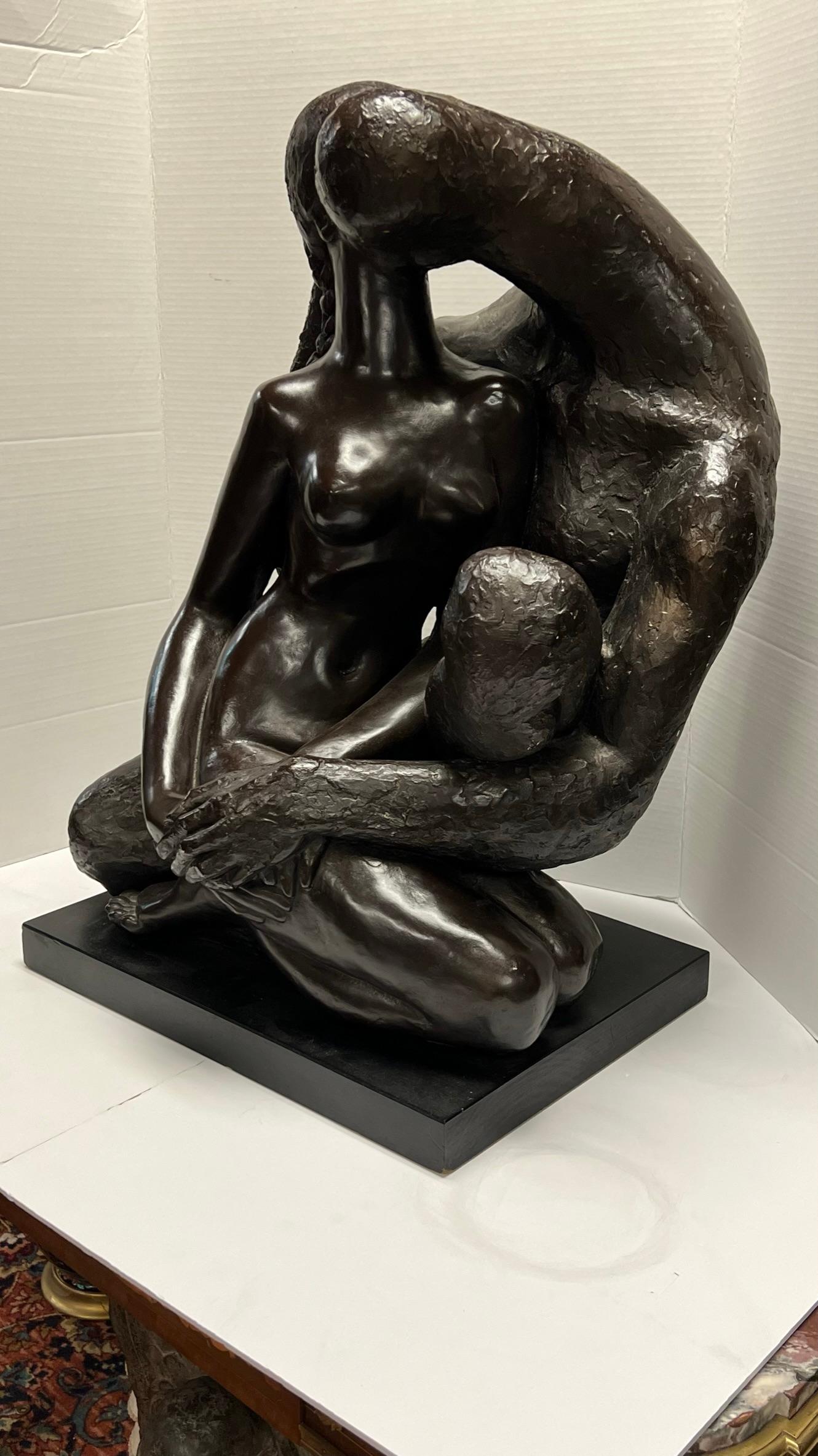 Abstrakte figurative Skulptur von Manuel Carbonell (1918-2011) (20. Jahrhundert)