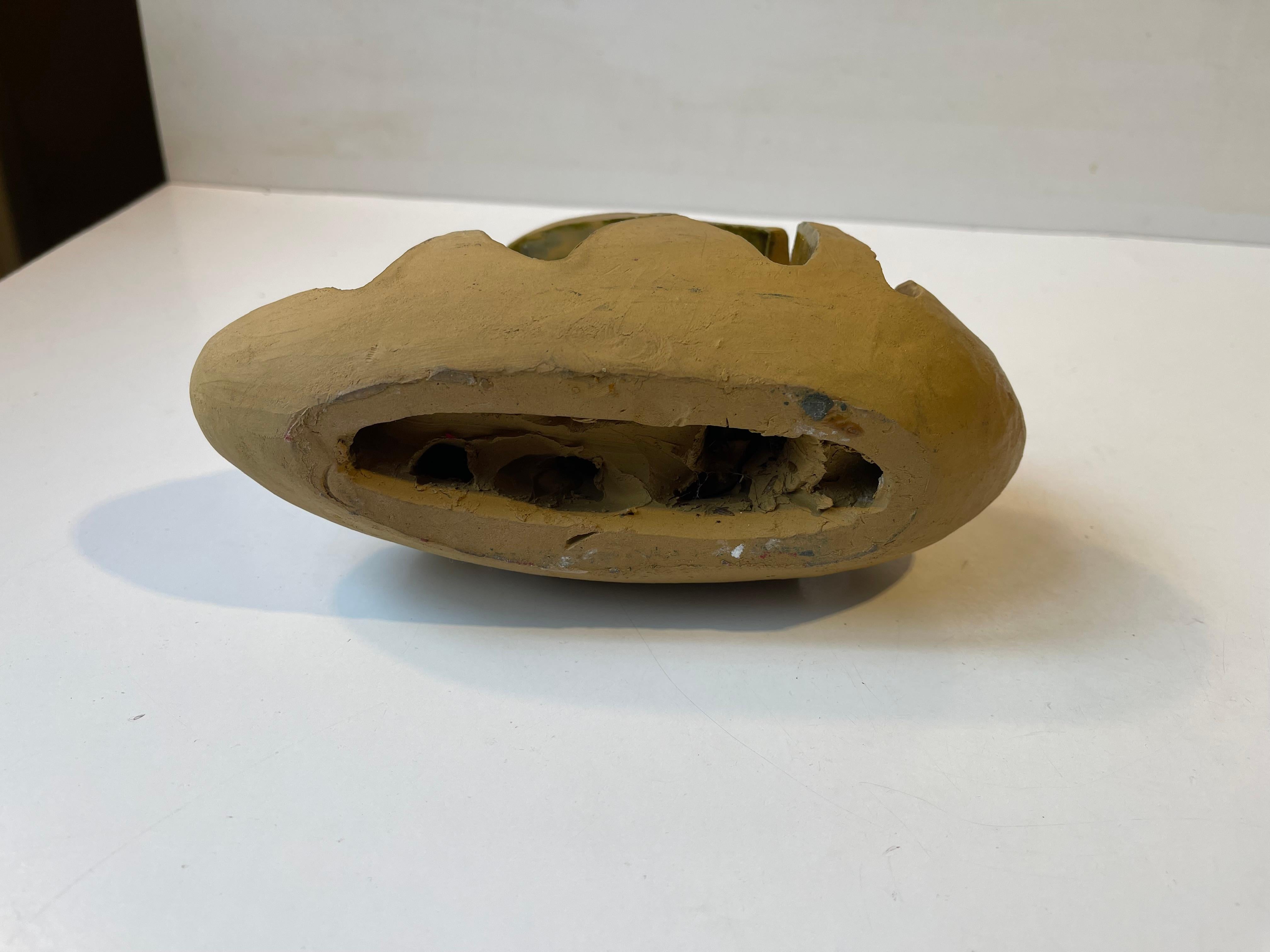 Abstract Form - Surrealist Entity in Glazed Ceramic, 1960s For Sale 3