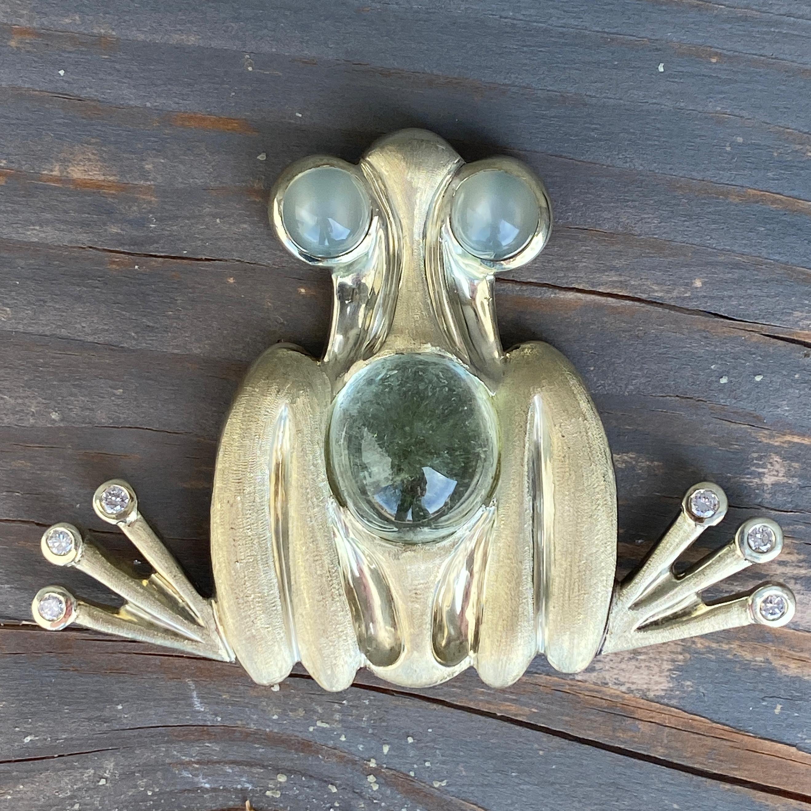 Abstract Frog Brooch with Diamonds, Moonstone & Tourmaline in 18 Karat Gold For Sale 5