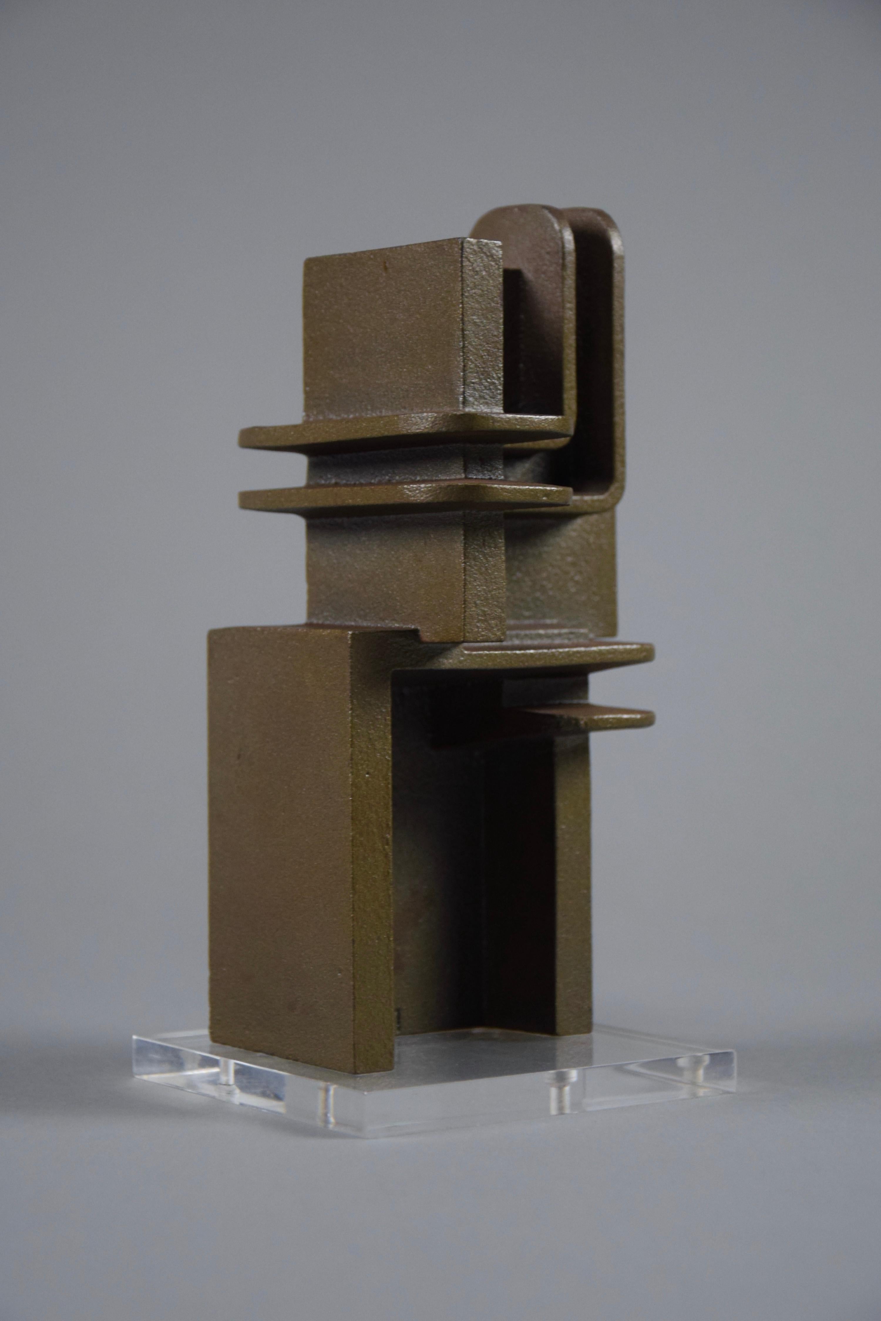 Mid-Century Modern Sculpture géométrique abstraite en fer, 1971 en vente