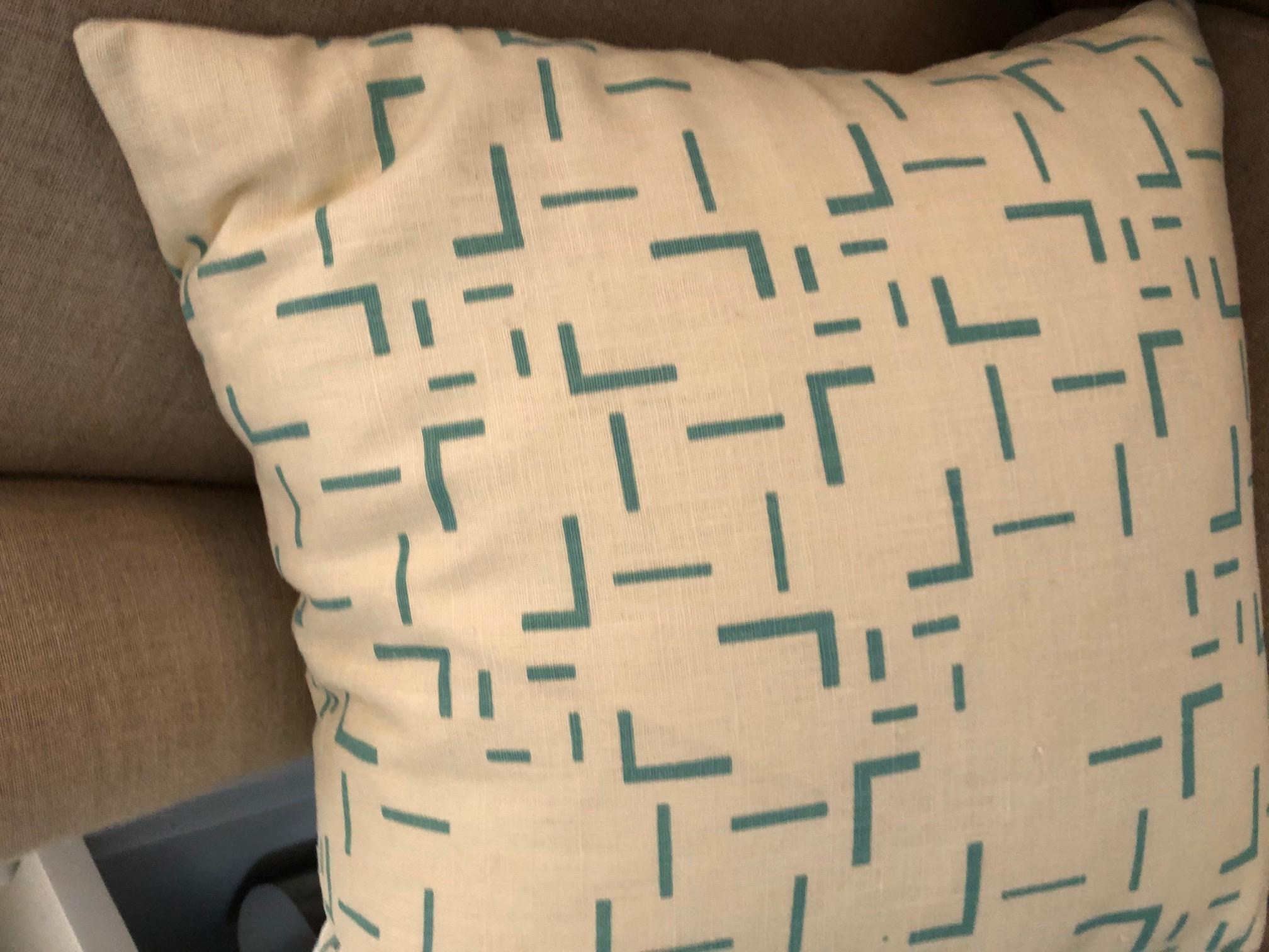 From the Sibilla Patrizi collection, this simple teal color geometric is silk screened on raw silk, has a poly/dac insert. Design appears on reverse side as well. Total of 2 available. Made in USA.