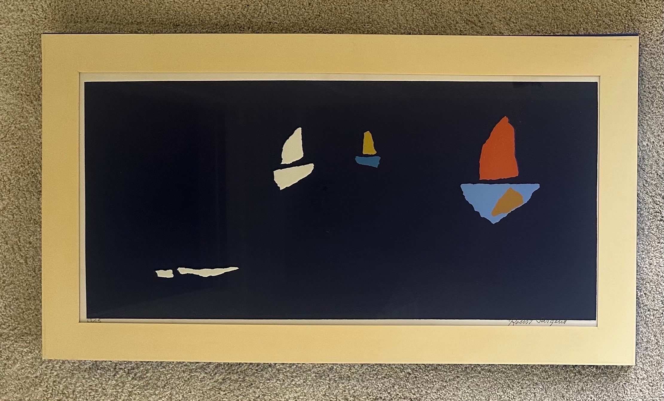 Abstrakte geometrische Serigraphie von Segelbooten am Horizont von Robert Sargent (Moderne der Mitte des Jahrhunderts) im Angebot