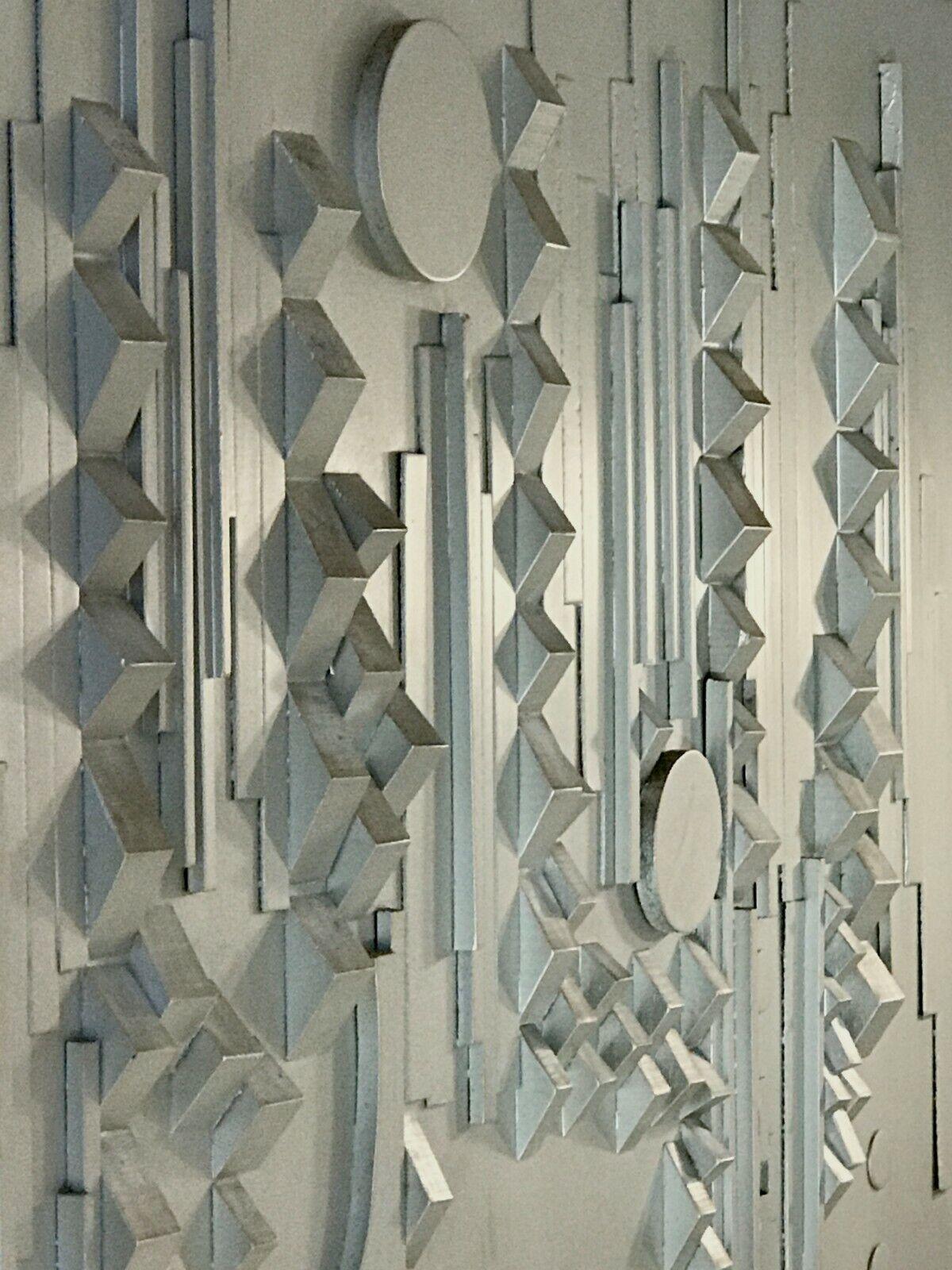 A MODERNIST OP-ART Abstrakte geometrische WALL PANEL-RELIEF PANTING, Italien 1970 (Ende des 20. Jahrhunderts) im Angebot