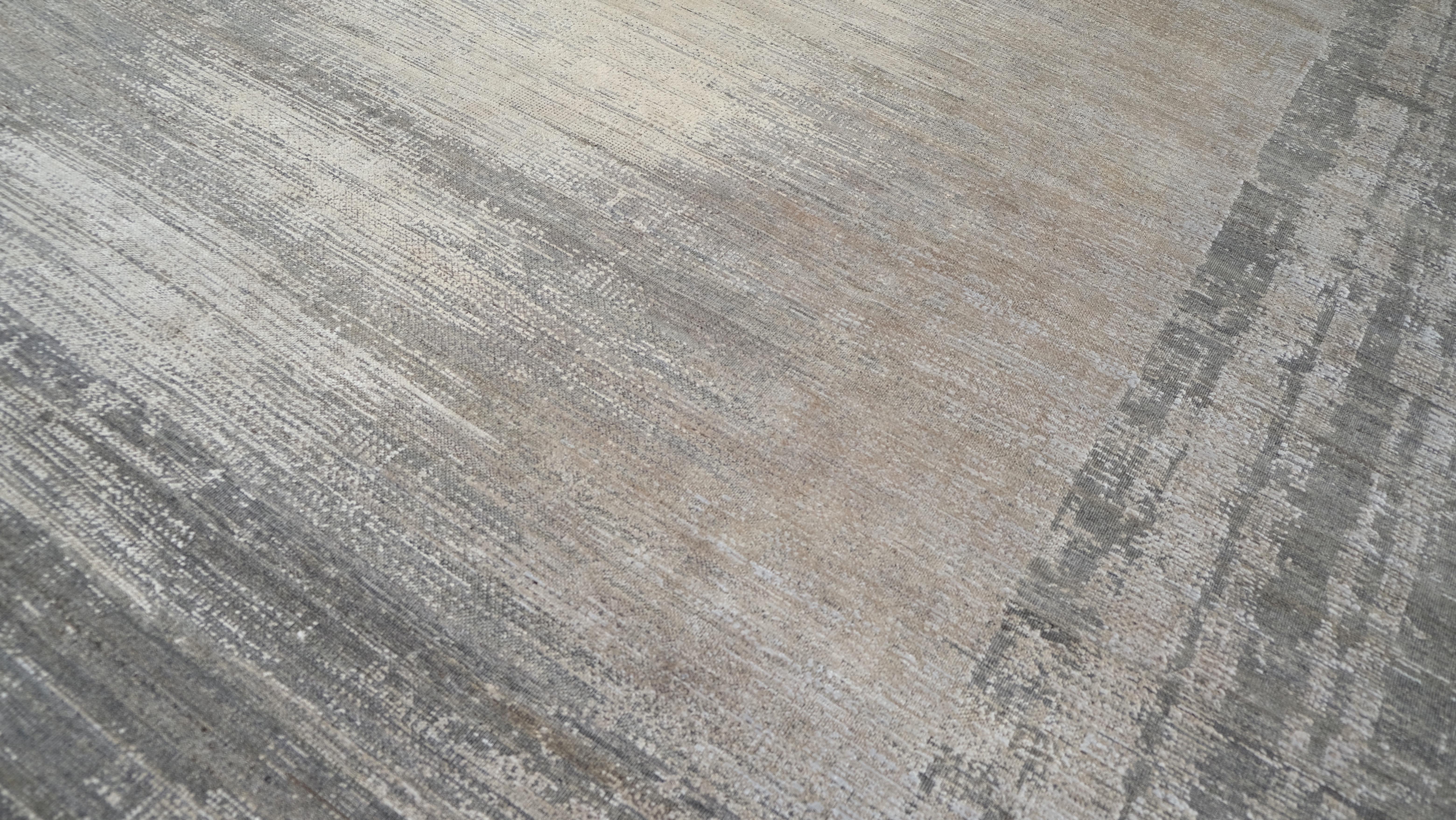 Abstrakter grauer Woll- und Seidenteppich mit Gradient-Bordürenmuster 8'x10' (Moderne) im Angebot