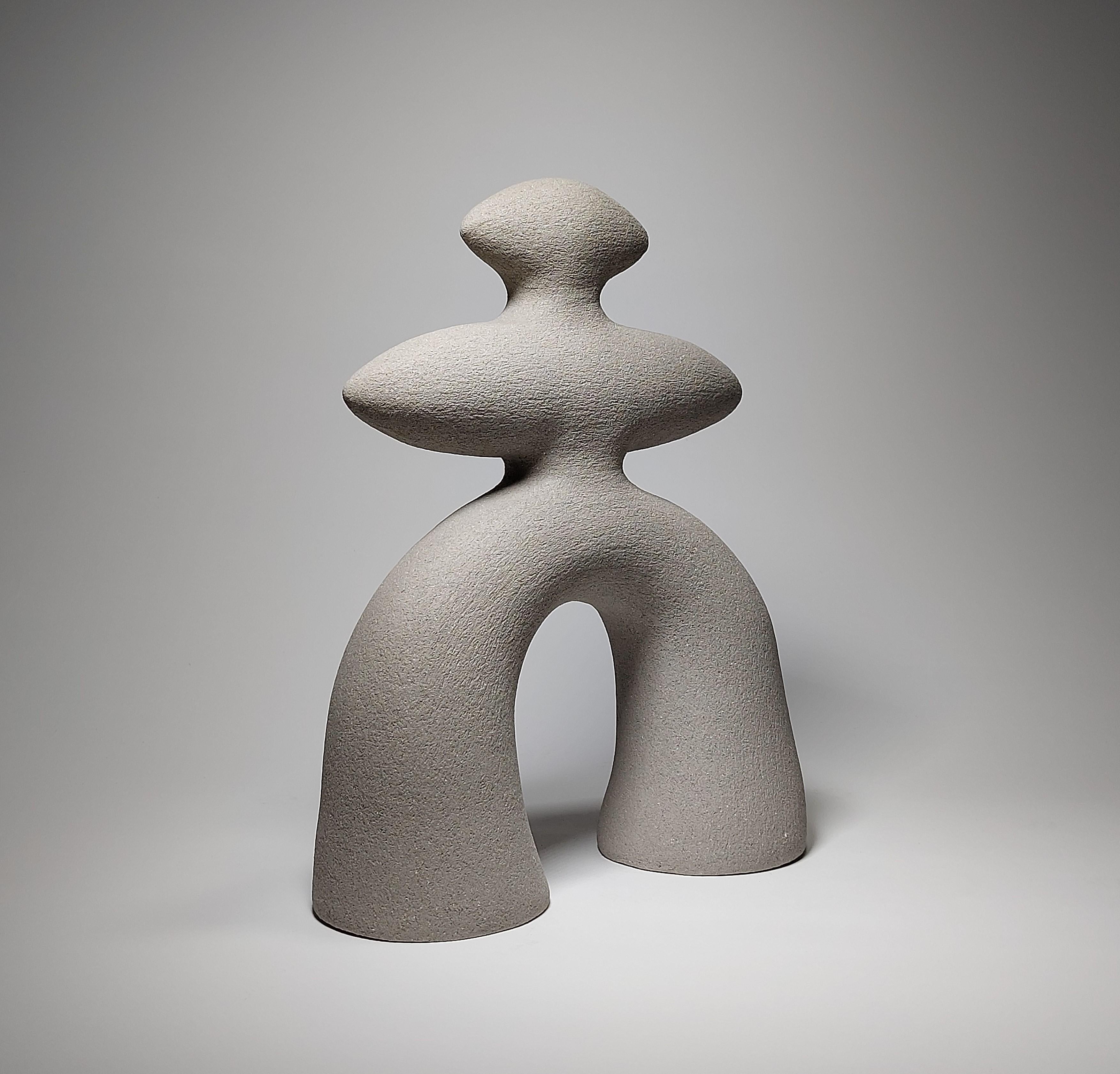 Hand-Crafted Contemporary Figurative Ceramic Sculpture by Rachel Peters, Grey Clay, In Stock For Sale