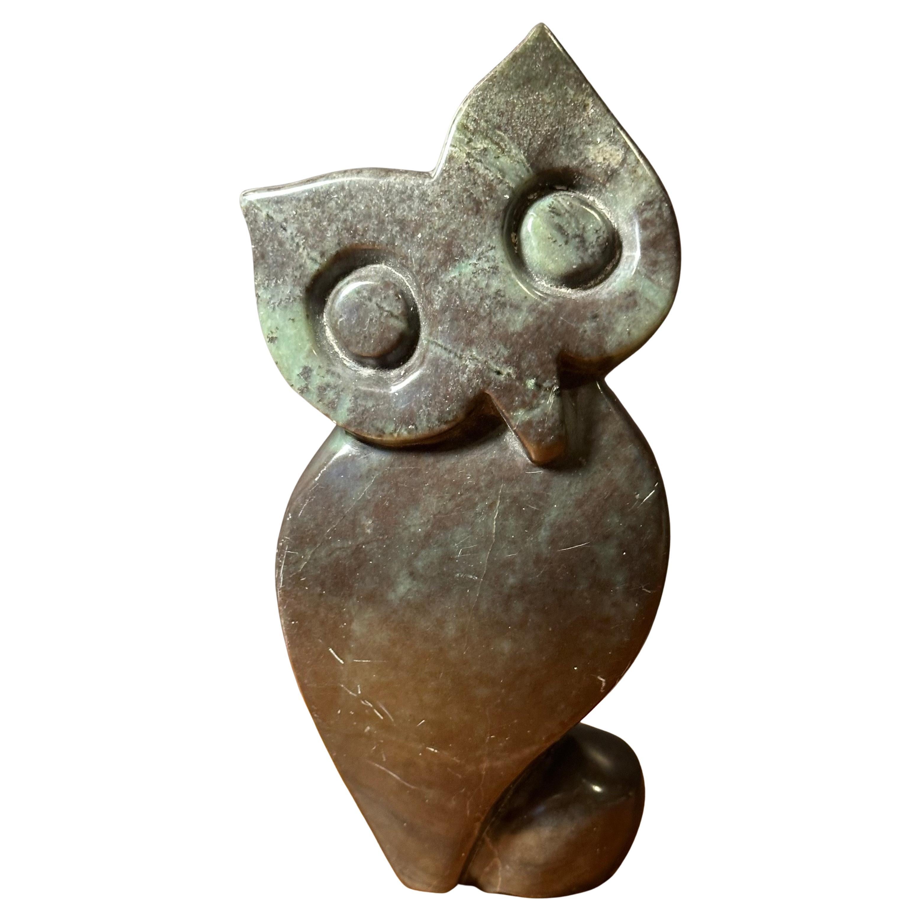 Abstrakte handgeschnitzte afrikanische Eulenskulptur aus Marmor von Ernest Chiwaridzo im Angebot 7