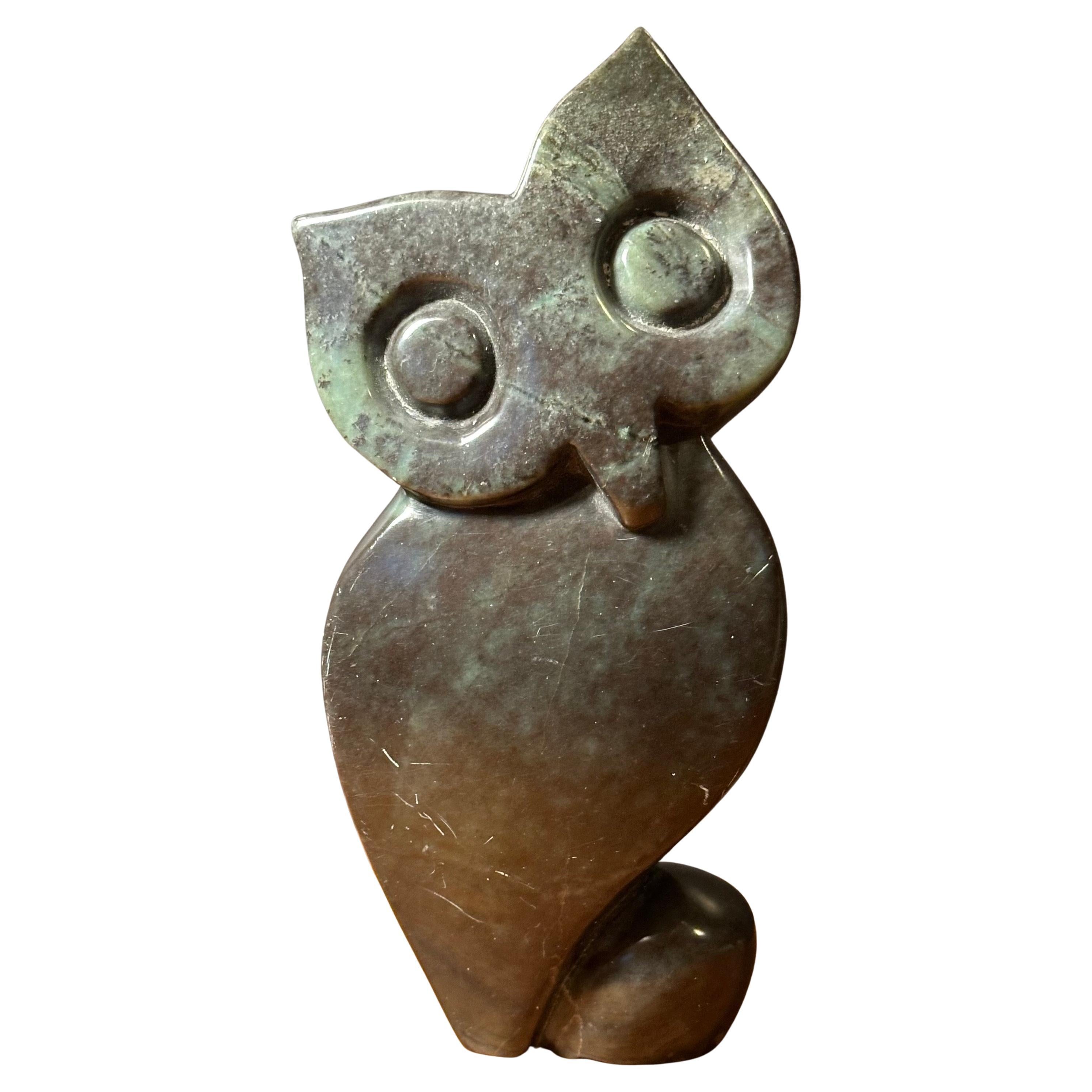 Sculpture abstraite de hibou africain en marbre, sculptée à la main par Ernest Chiwaridzo