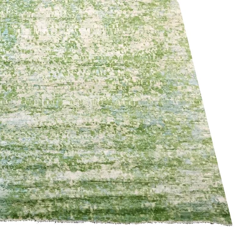 Abstract Handmade Silk and Wool Rug Green Design. 3.00 x 2.40 M In New Condition For Sale In MADRID, ES