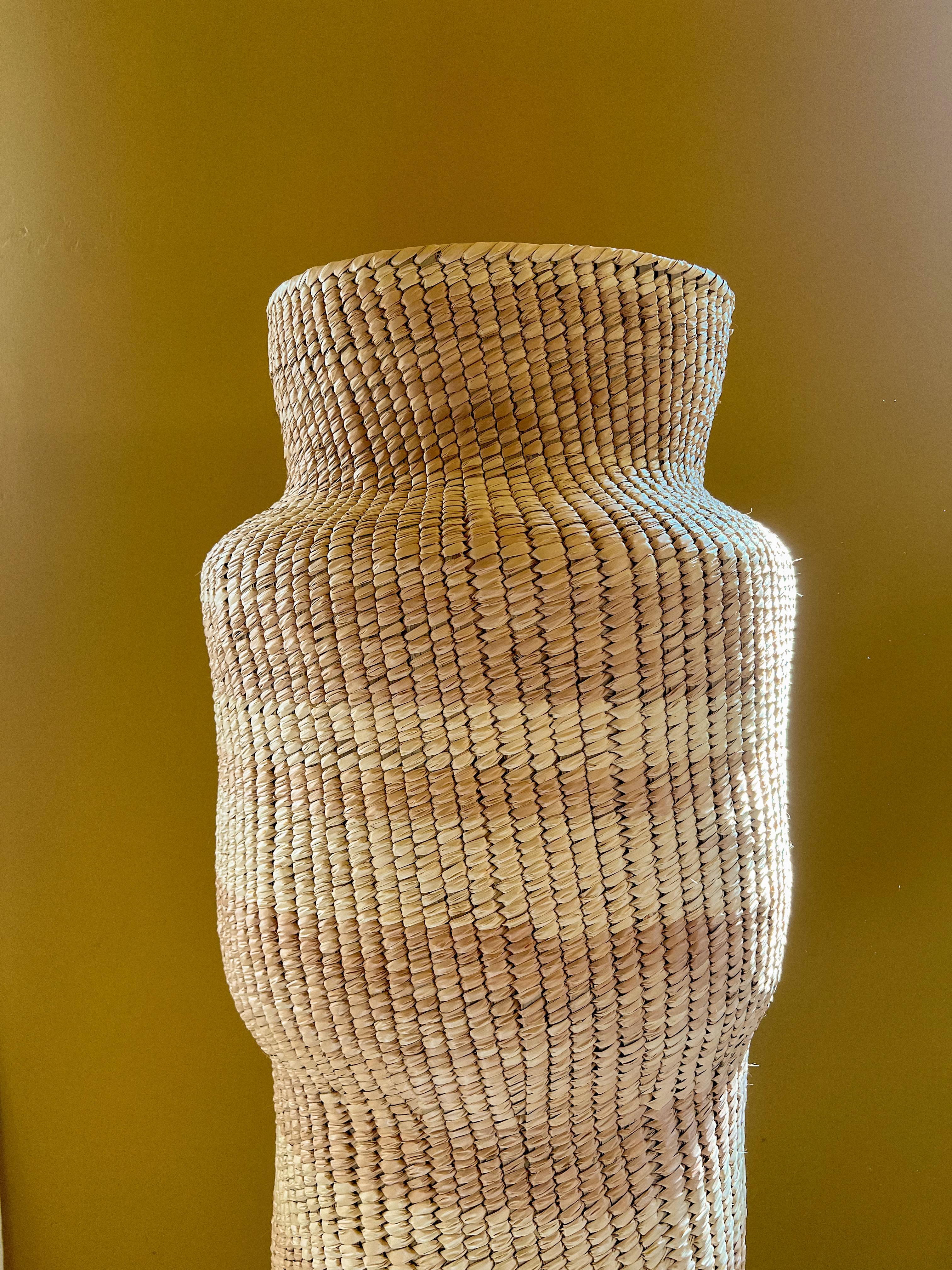 Mexicain Sculpture abstraite de palmier tissée à la main - Large en vente