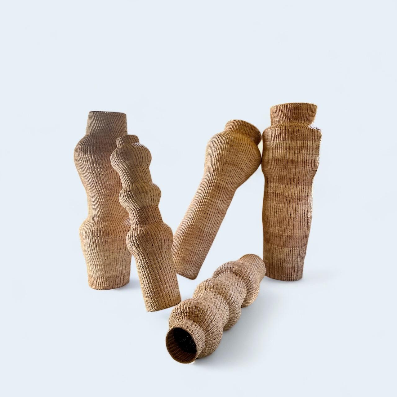 Sculpture abstraite de palmier tissée à la main - Moyen en vente 4