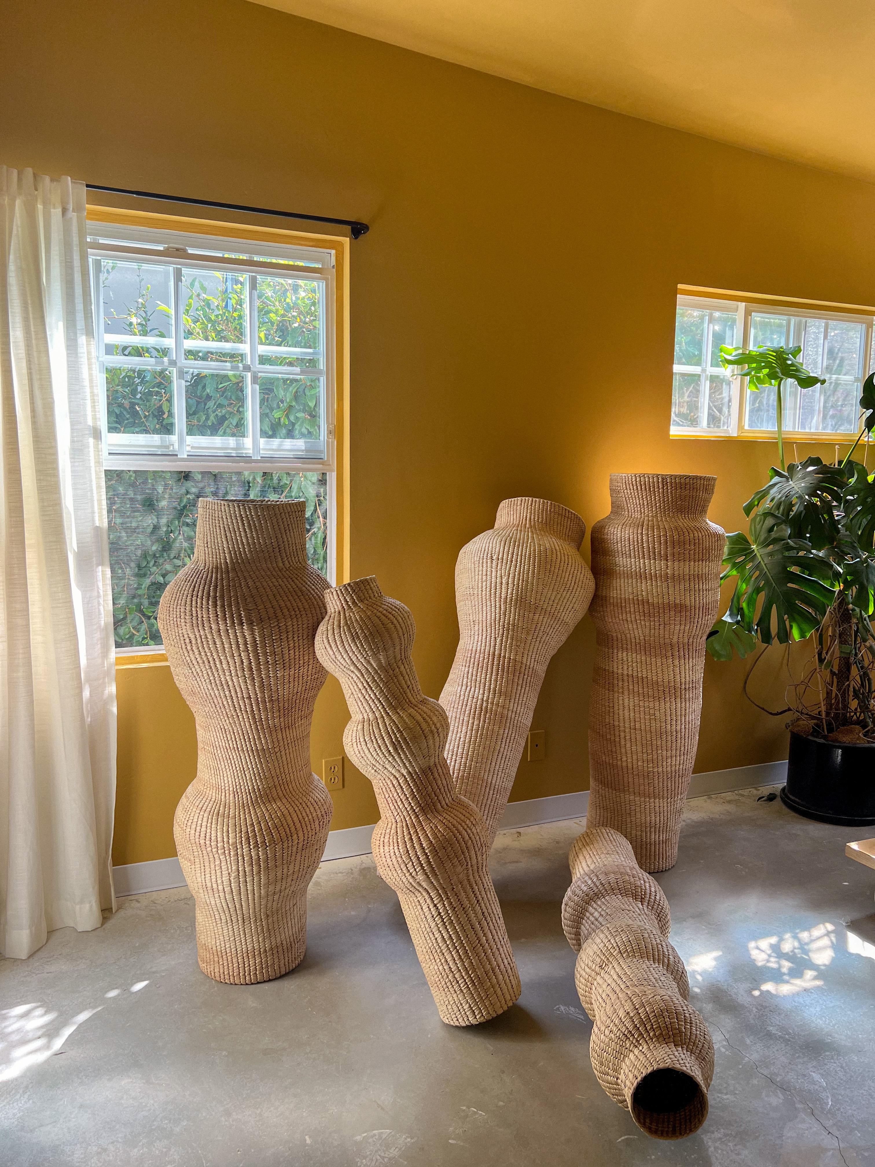 Fin du 20e siècle Sculpture abstraite de palmier tissée à la main - Moyen en vente