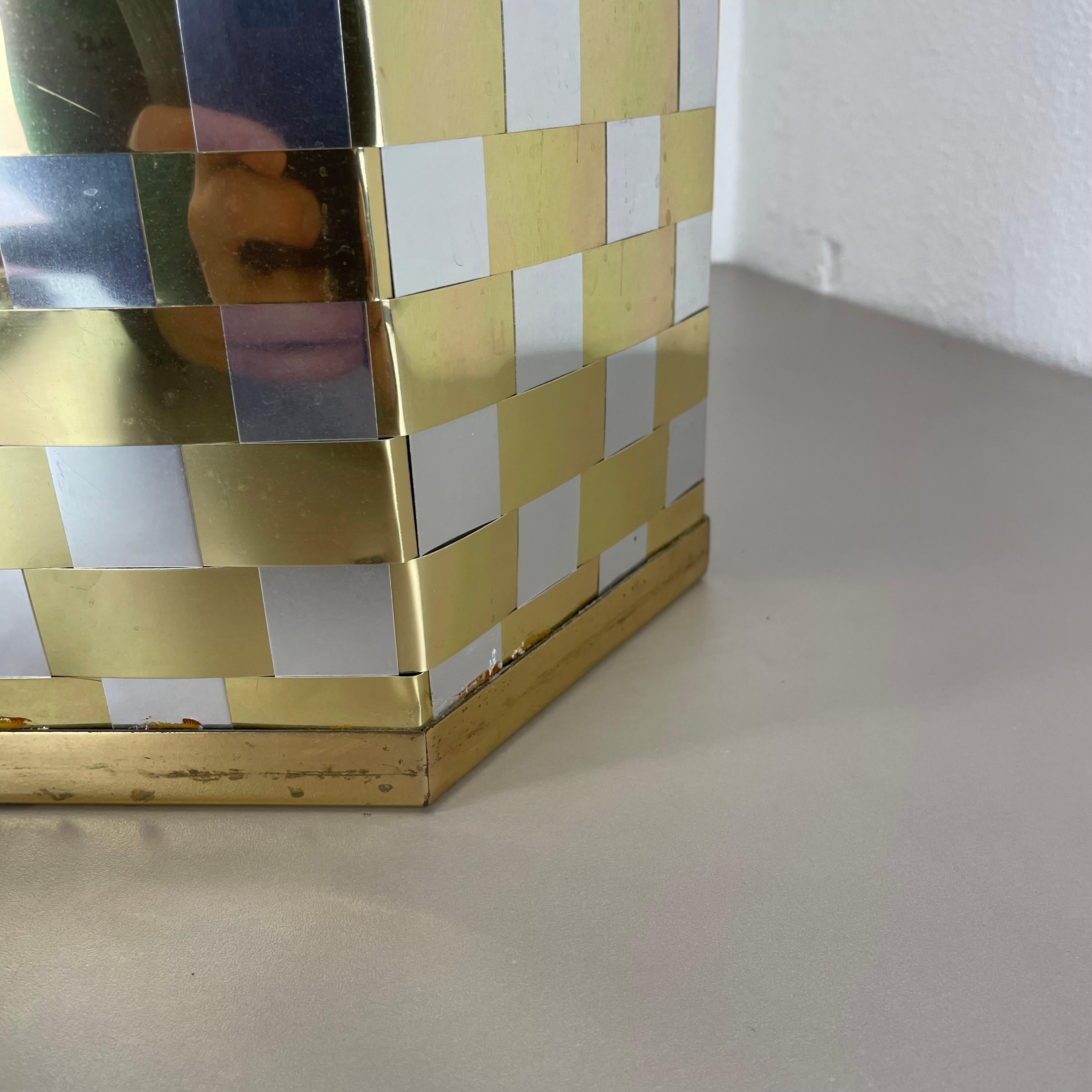 abstract hexagonal bicolor Umbrella Stand in Style of Paul Evans, Italy 1970s For Sale 9
