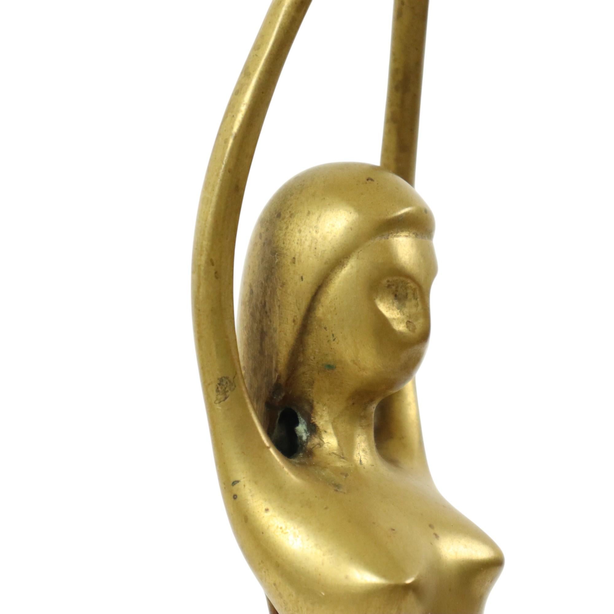 Imagen Abstracta Mujer Desnuda Bailarina Estilo Art Decó Latón 51cm en venta 6