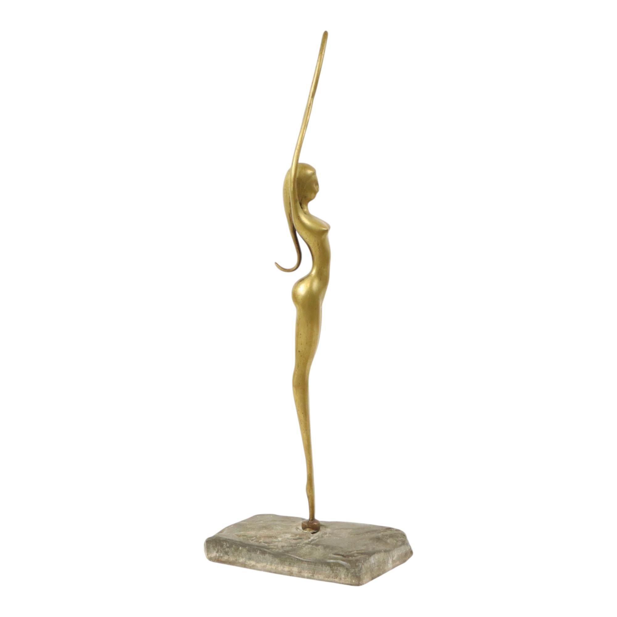 Imagen Abstracta Mujer Desnuda Bailarina Estilo Art Decó Latón 51cm en venta 2