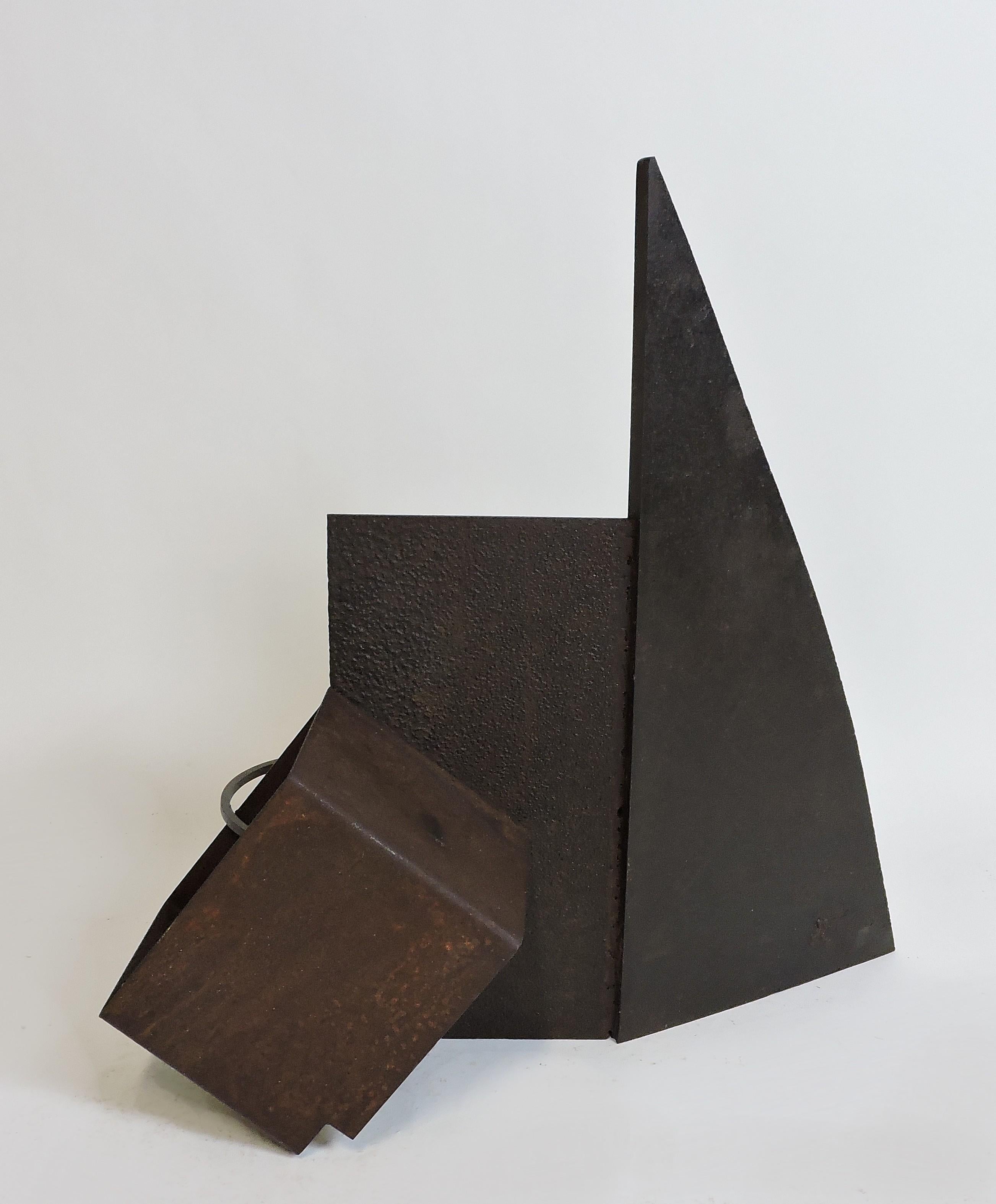 Minimalismo Scultura industriale astratta in acciaio saldato 