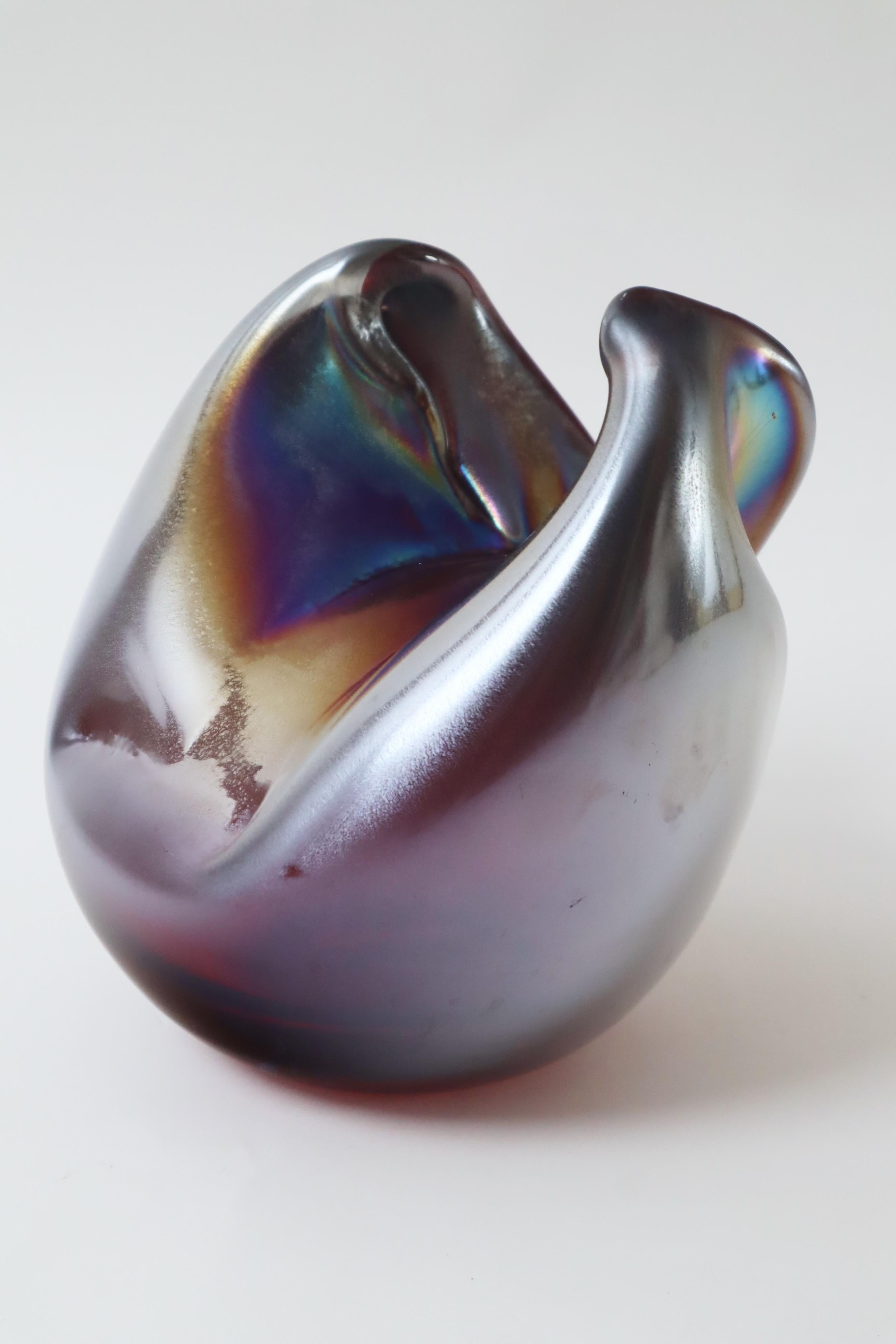 Scultura astratta in vetro iridescente di grandi dimensioni, Germania, anni '80 in vendita 1