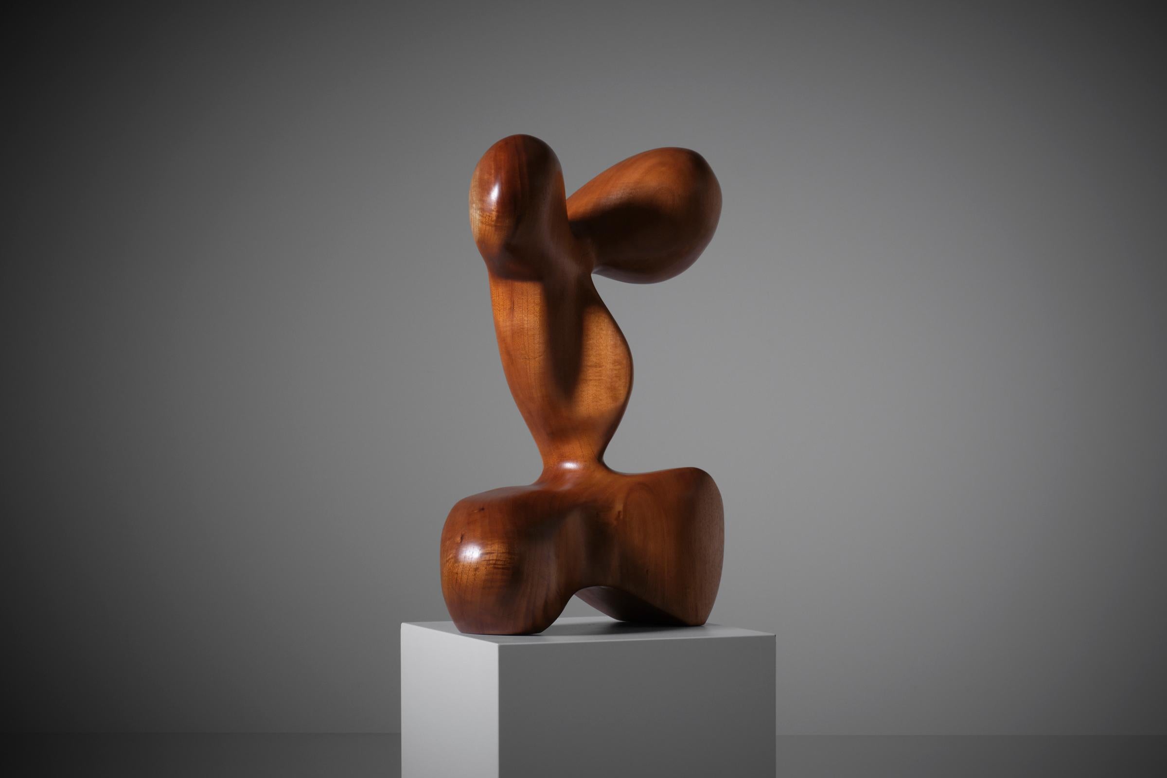 Abstract Iroko Wooden Sculpture, Italy 1960s In Good Condition In Rotterdam, NL