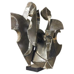 Abstract iron sculpture constructivist "Ponzio IV" made in the 70s