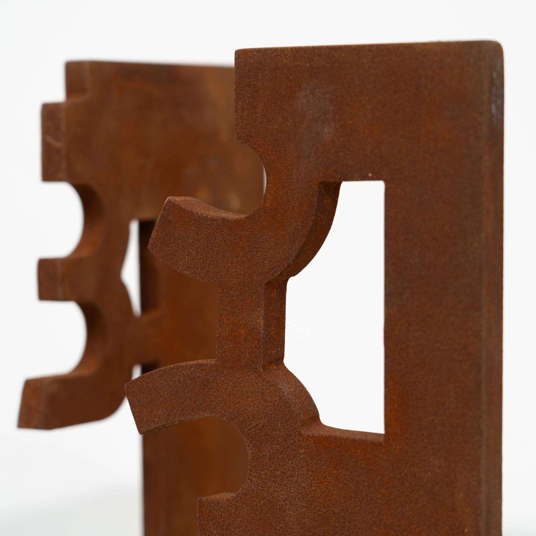 Abstract Iron Sculpture in the Style of Chillida, circa 1990 For Sale 6