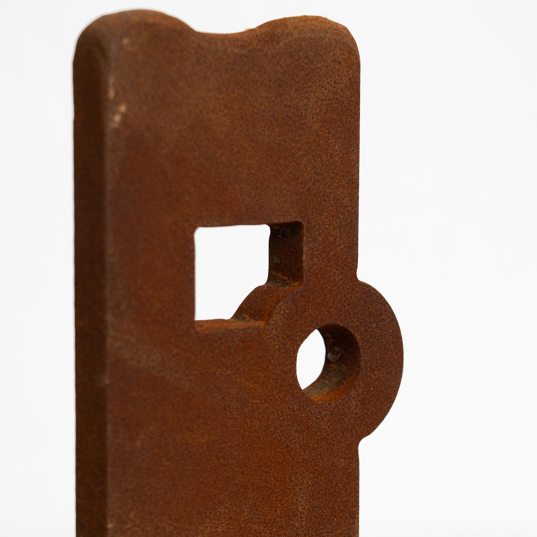 Abstract Iron Sculpture in the Style of Chillida, circa 1990 For Sale 2